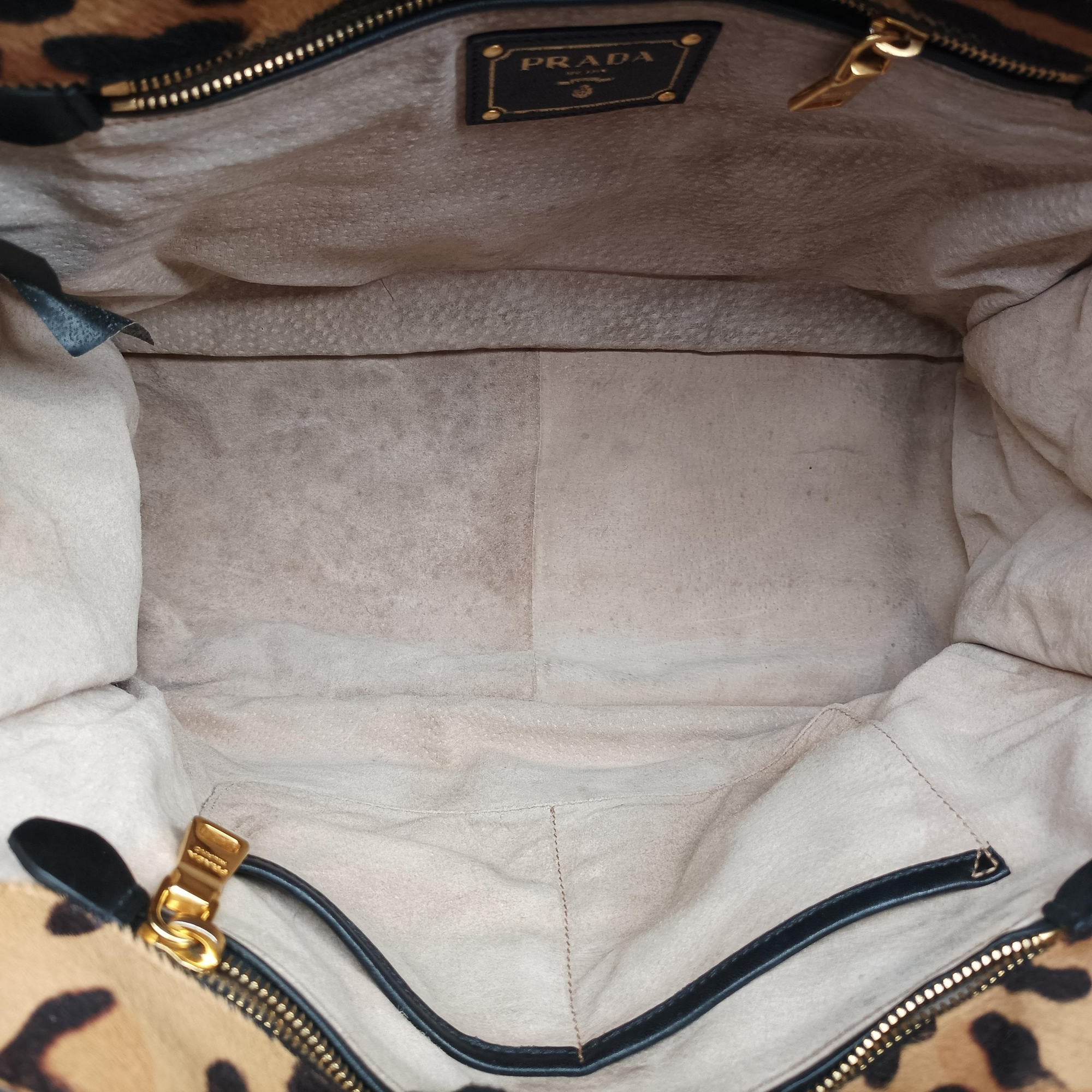 Pre-owned Prada Leopard Print beige×Multicolour ponyhair×leather  handbag | stylenewstar