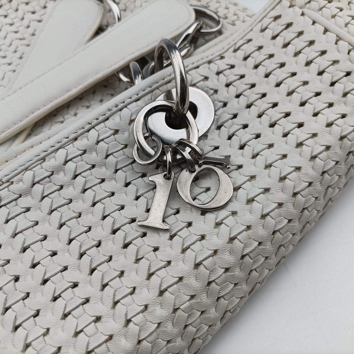 Pre-owned Christian Dior Soft Lady Dior Canage INTRECCIATO Tote White lambskin  handbag | stylenewstar