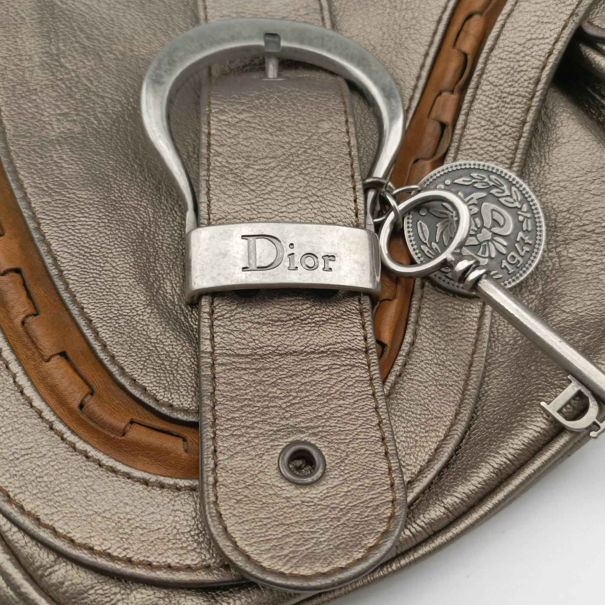 Secondhand Christian Dior Gaucho Golden Leather  shoulderbag | stylenewstar