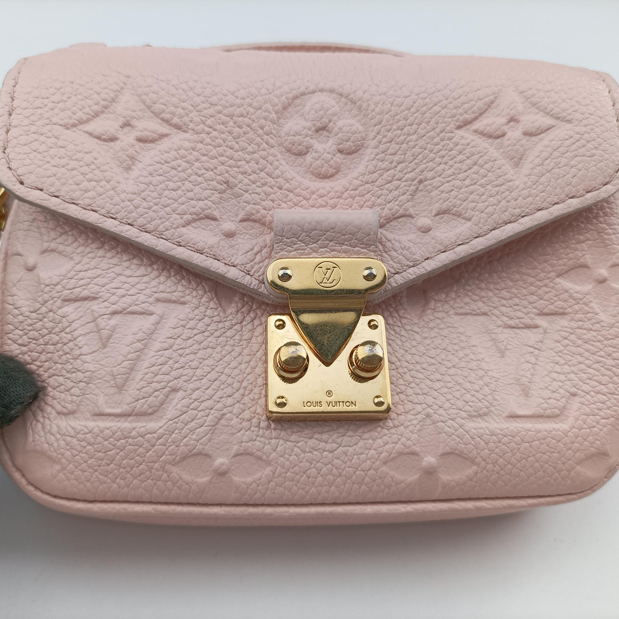 Secondhand Louis Vuitton Micro Metis Pouch Chain Monogram Rose Pomelo Monogram Empreinte M81389 shoulderbag | stylenewstar