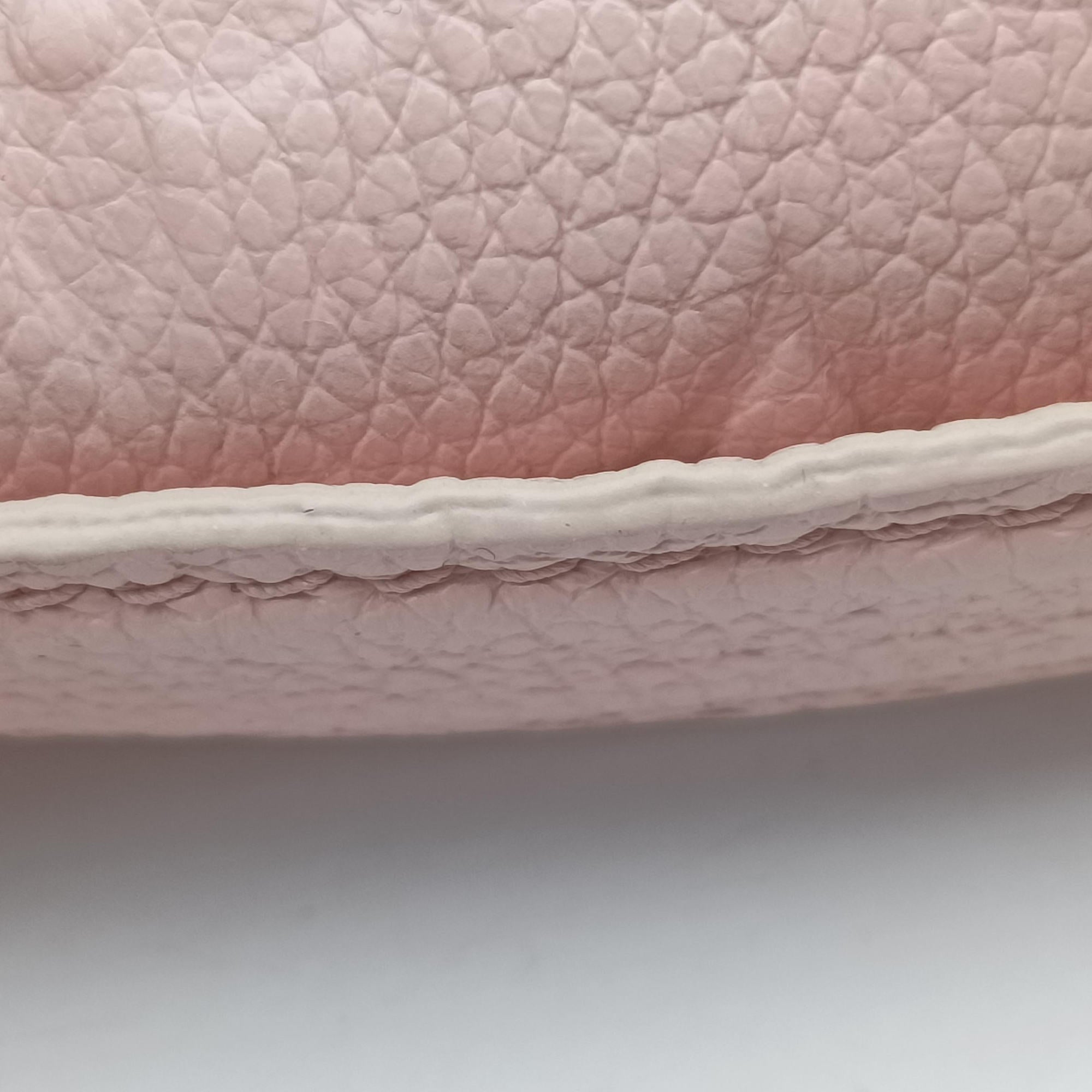 Secondhand Louis Vuitton Micro Metis Pouch Chain Monogram Rose Pomelo Monogram Empreinte M81389 shoulderbag | stylenewstar