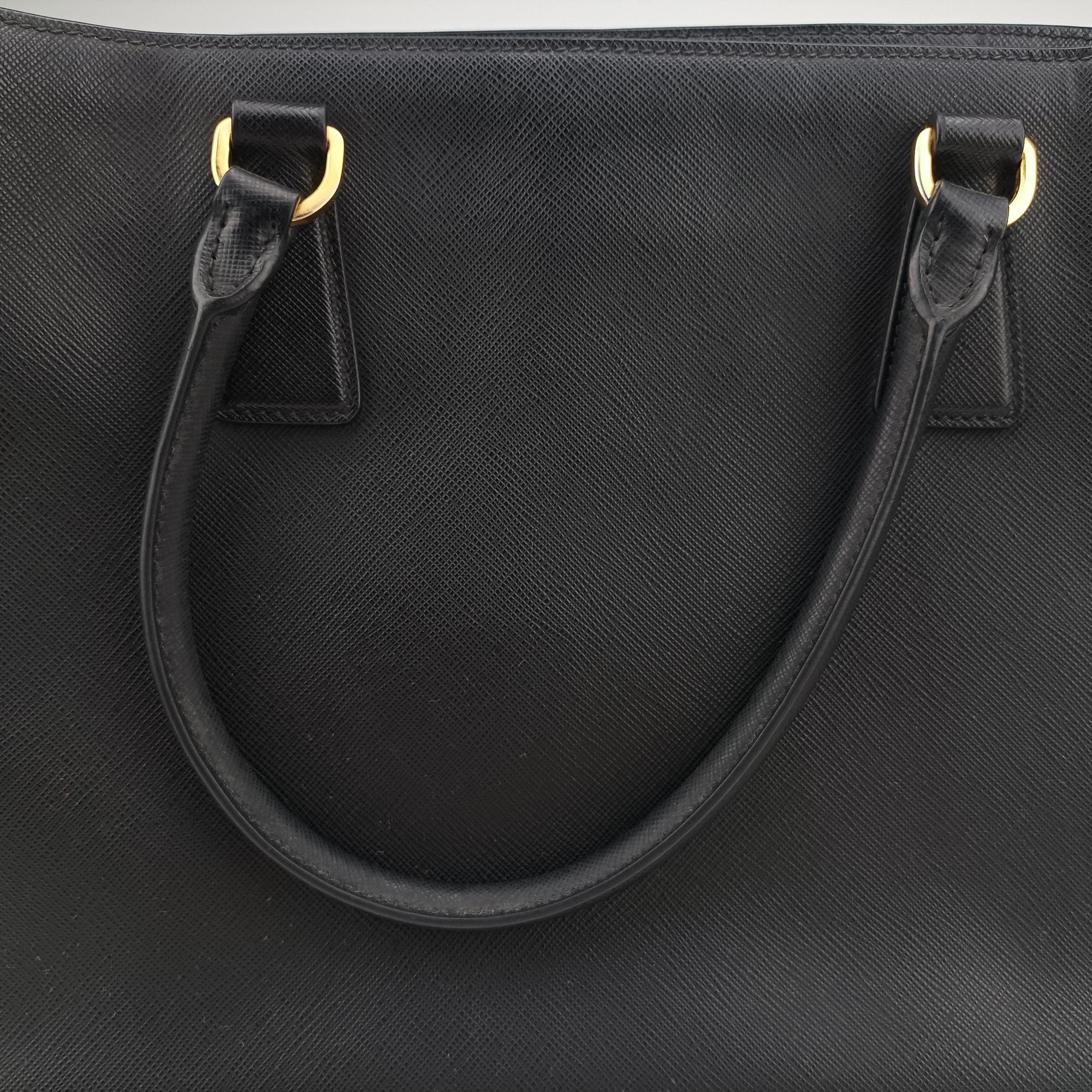 Pre-owned Prada Galleria Black SAFFIANO Leather BN2274 shoulderbag | stylenewstar