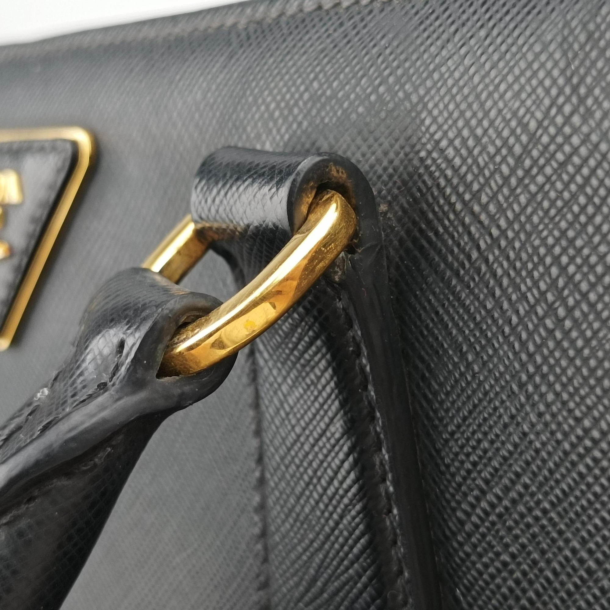 Pre-owned Prada Galleria Black SAFFIANO Leather BN2274 shoulderbag | stylenewstar