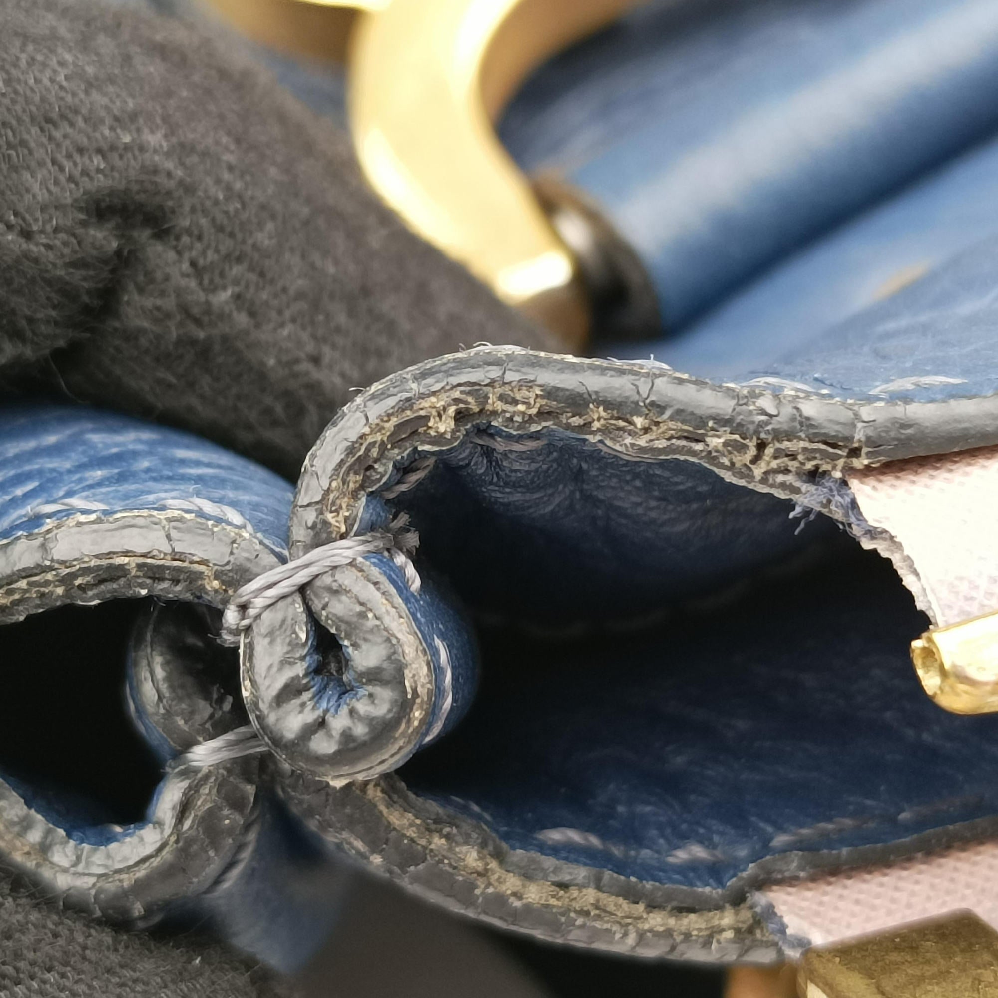 Pre-owned Chloe Mercy Blue Leather  shoulderbag | stylenewstar