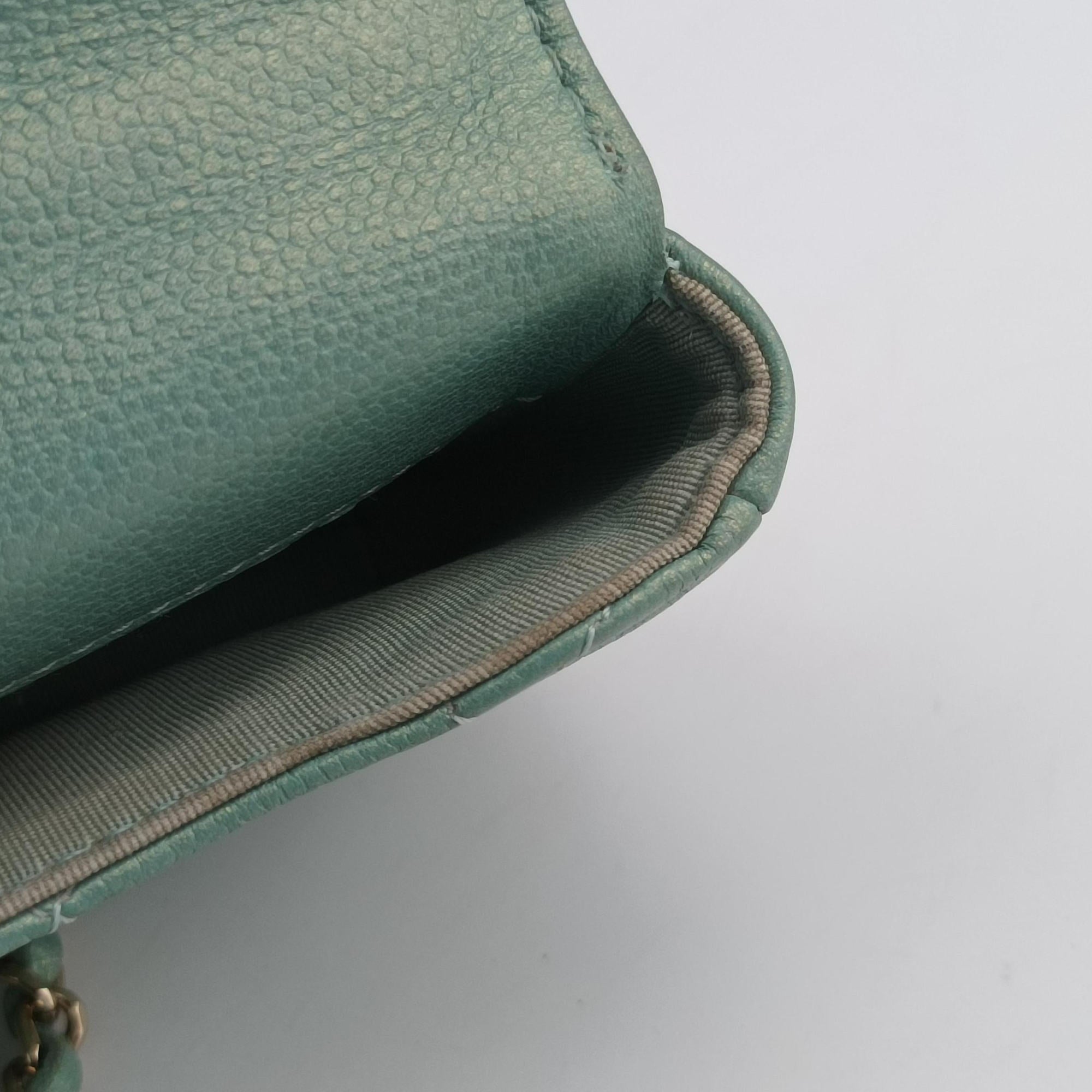Secondhand Chanel Mini Matelasse Pearl Coin Purse Green lambskin AP2119 handbag | stylenewstar