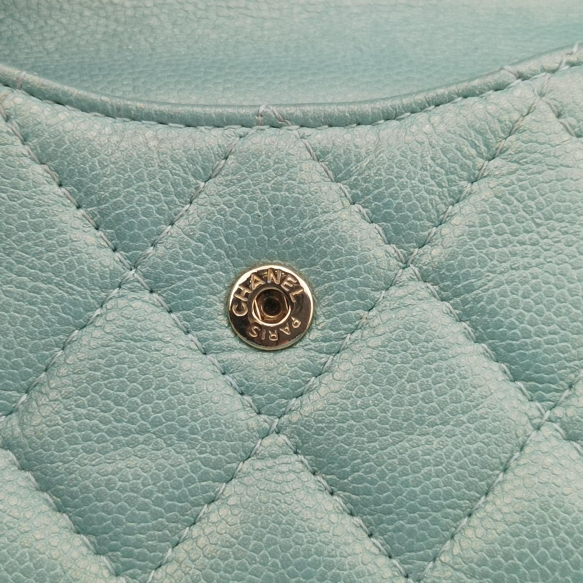 Secondhand Chanel Mini Matelasse Pearl Coin Purse Green lambskin AP2119 handbag | stylenewstar
