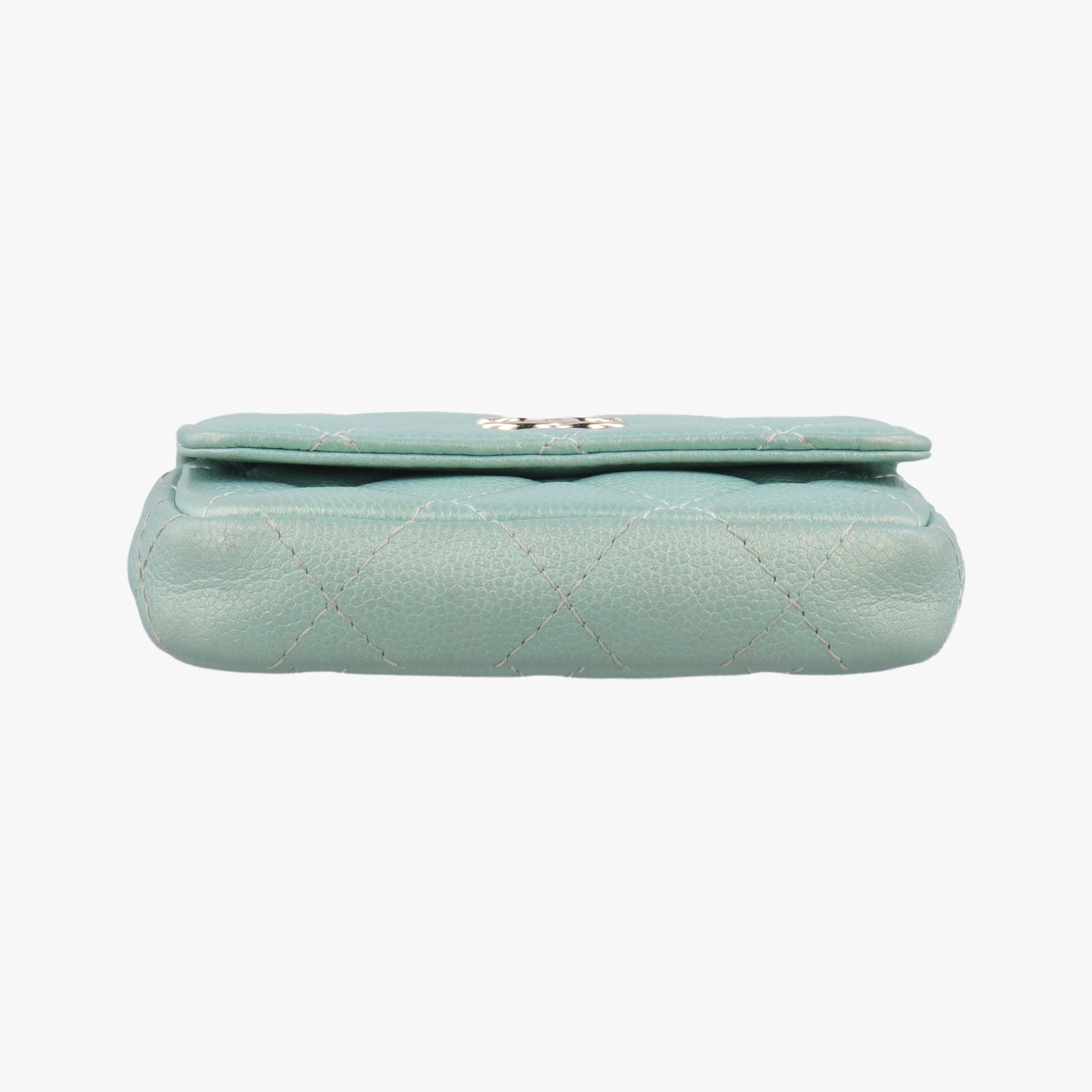 Secondhand Chanel Mini Matelasse Pearl Coin Purse Green lambskin AP2119 handbag | stylenewstar
