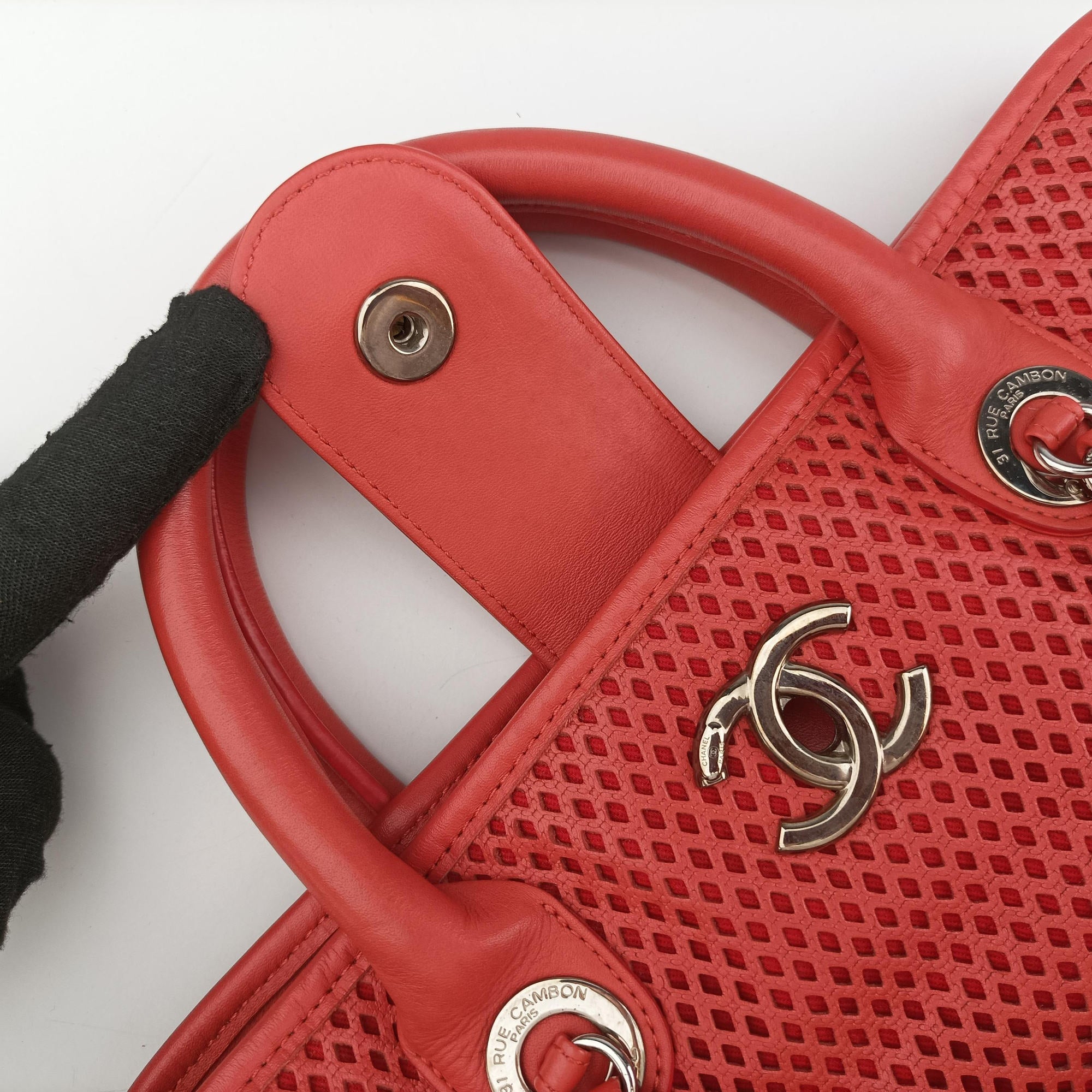 Vintage Chanel Up in the Air Perforated French Riviera Orange lambskin A67654 shoulderbag | stylenewstar