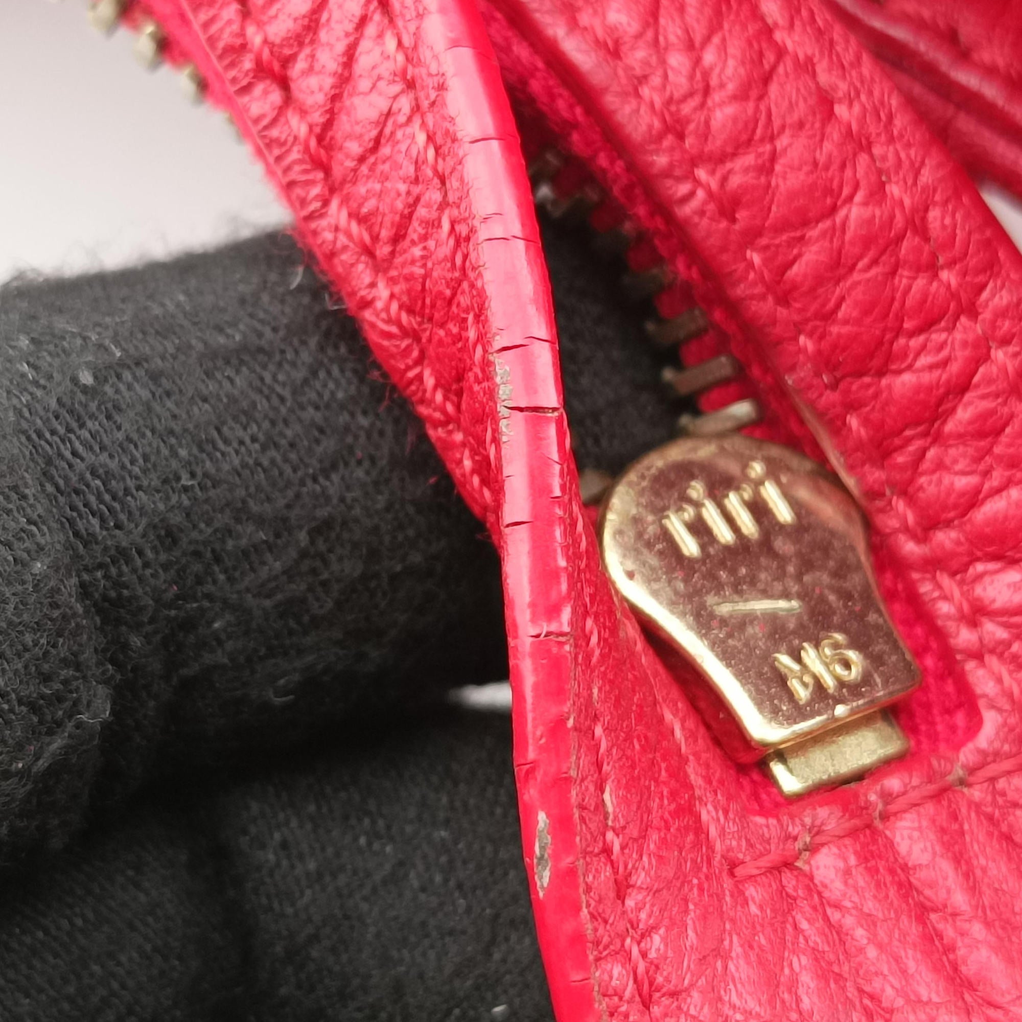 Pre-owned VERSACE Medusa Red Leather  handbag | stylenewstar