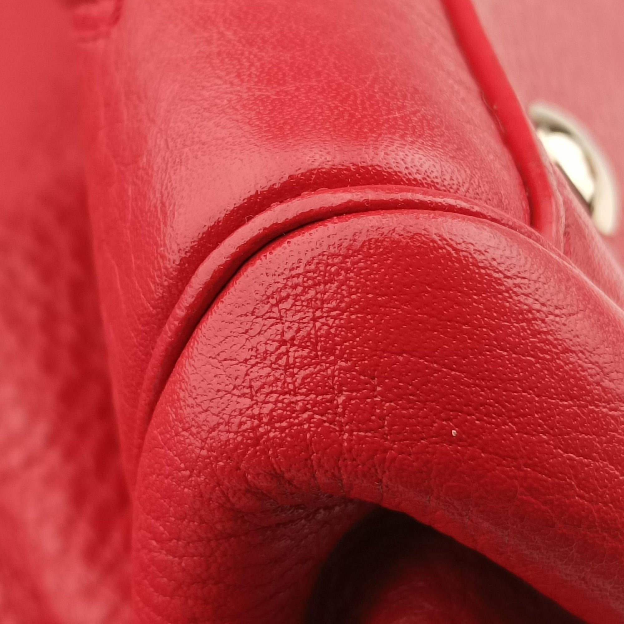 Pre-owned VERSACE Medusa Red Leather  handbag | stylenewstar