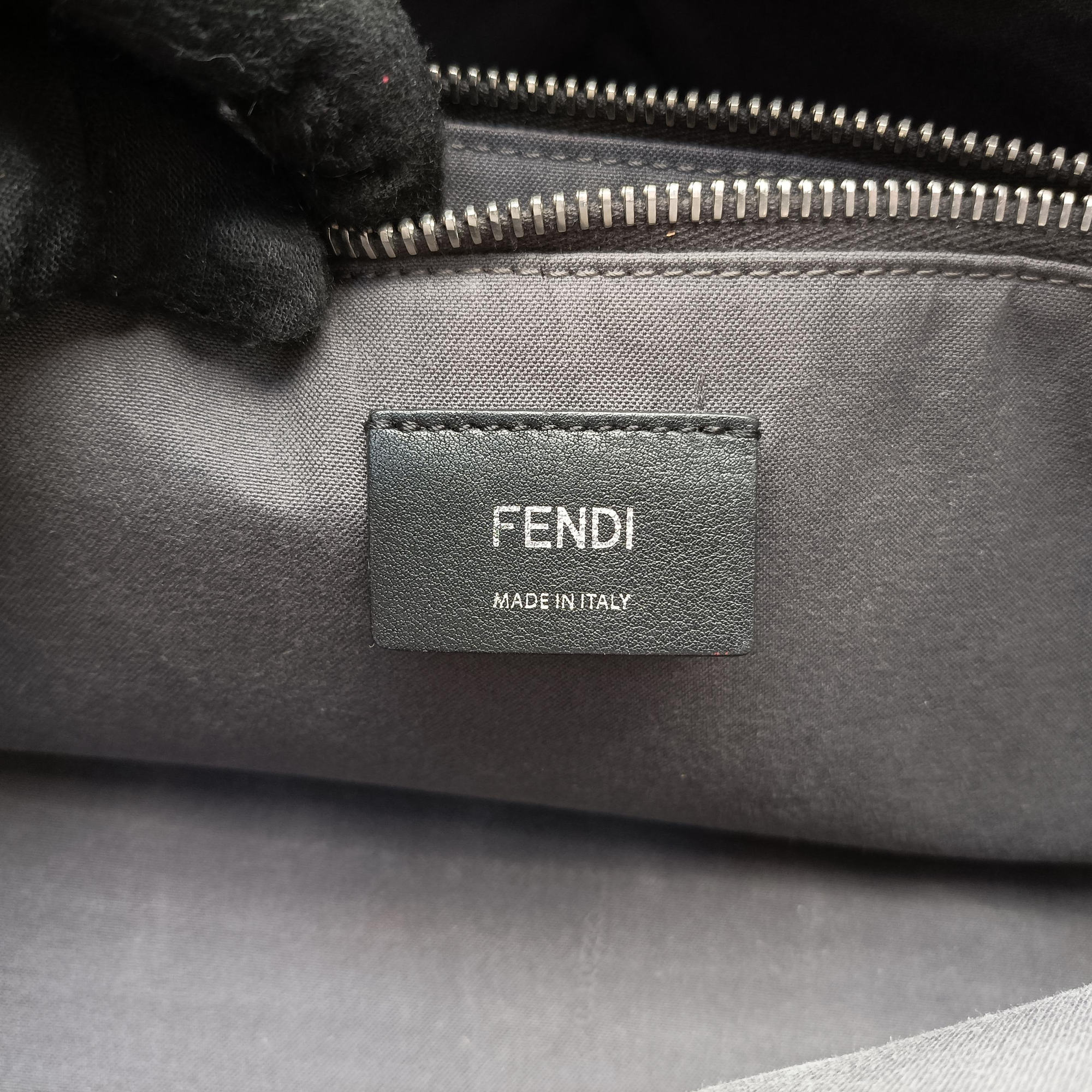 Secondhand Fendi By The Way Beige Leather 8BL125 shoulderbag | stylenewstar