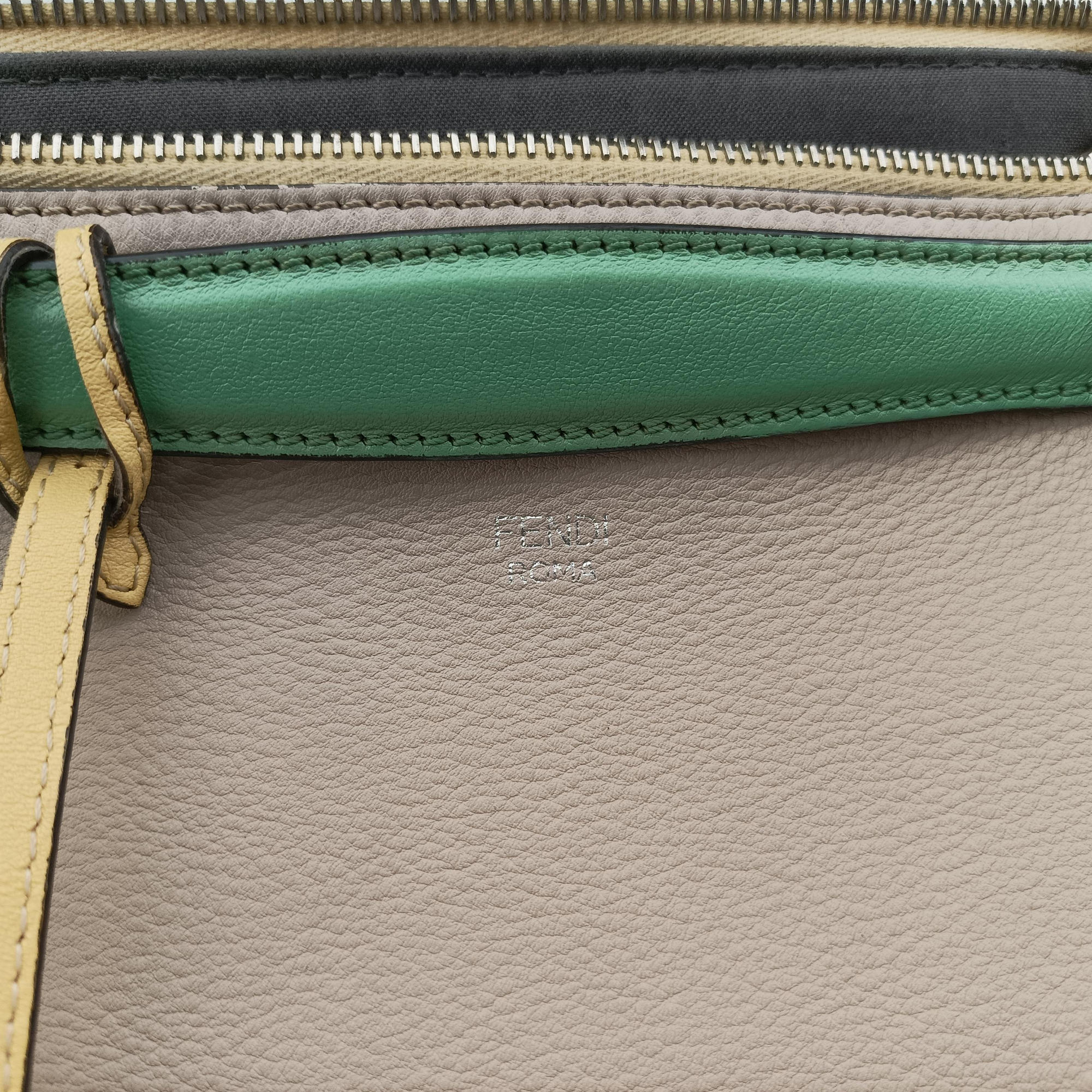 Secondhand Fendi By The Way Beige Leather 8BL125 shoulderbag | stylenewstar