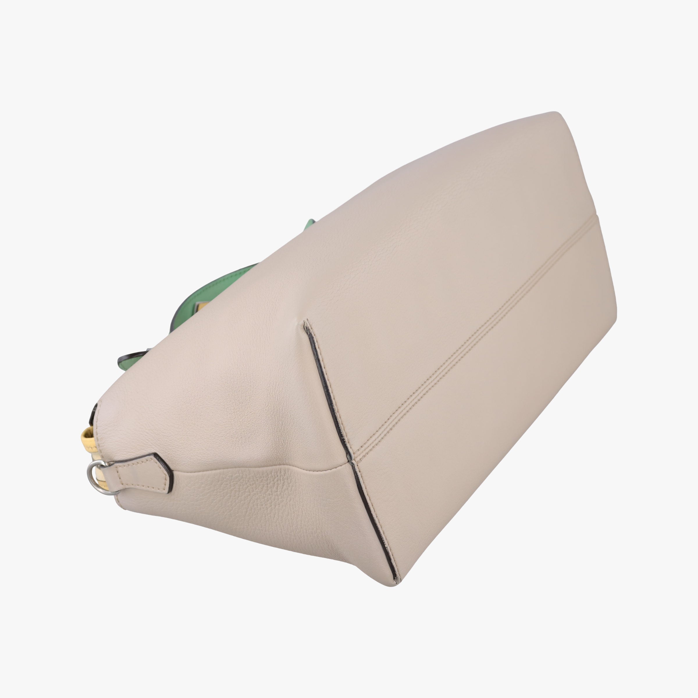 Secondhand Fendi By The Way Beige Leather 8BL125 shoulderbag | stylenewstar