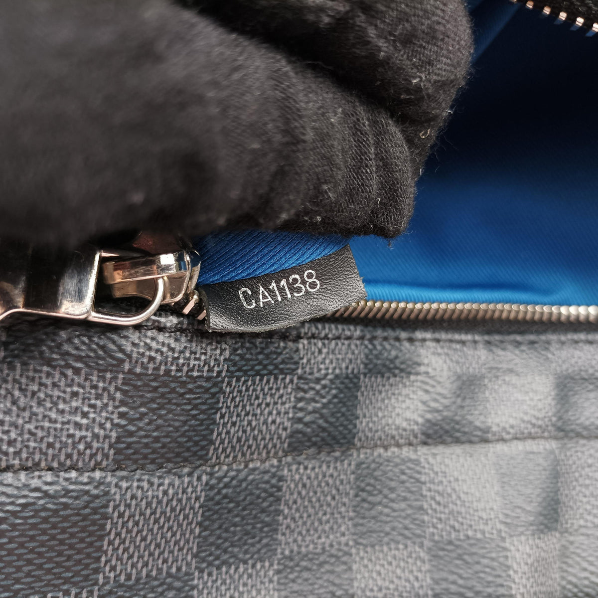 Pre-owned Louis Vuitton District PM Blue×Black Damier Graphite N42420 shoulderbag | stylenewstar