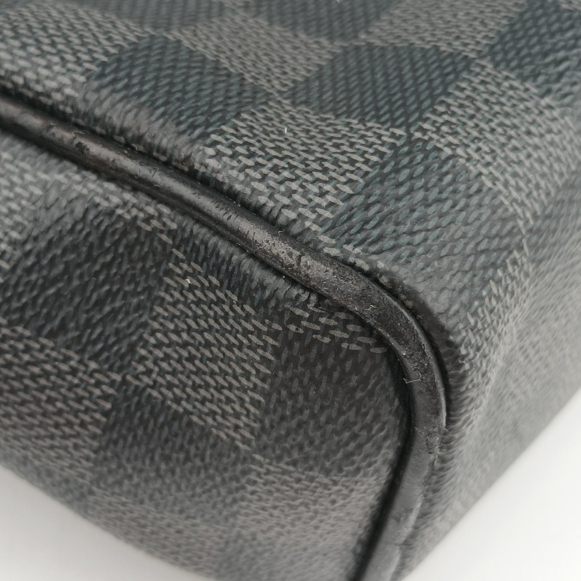 Pre-owned Louis Vuitton District PM Blue×Black Damier Graphite N42420 shoulderbag | stylenewstar