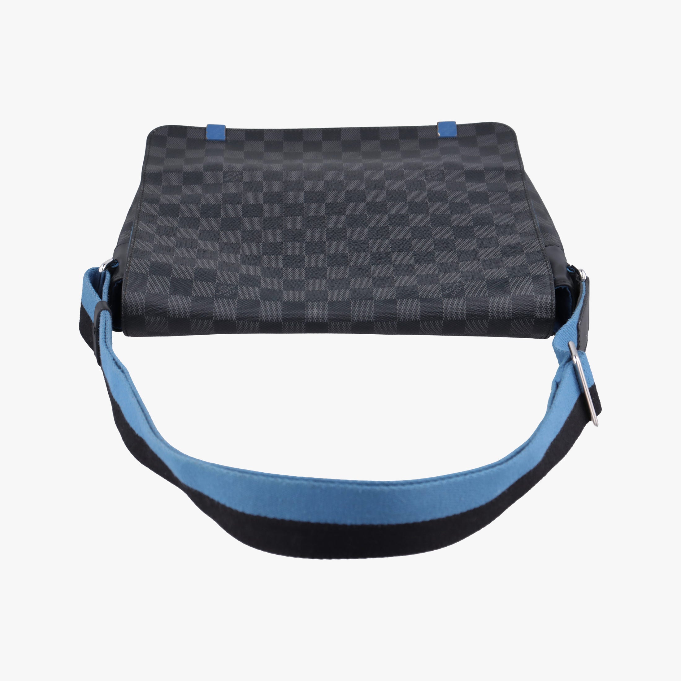 Pre-owned Louis Vuitton District PM Blue×Black Damier Graphite N42420 shoulderbag | stylenewstar