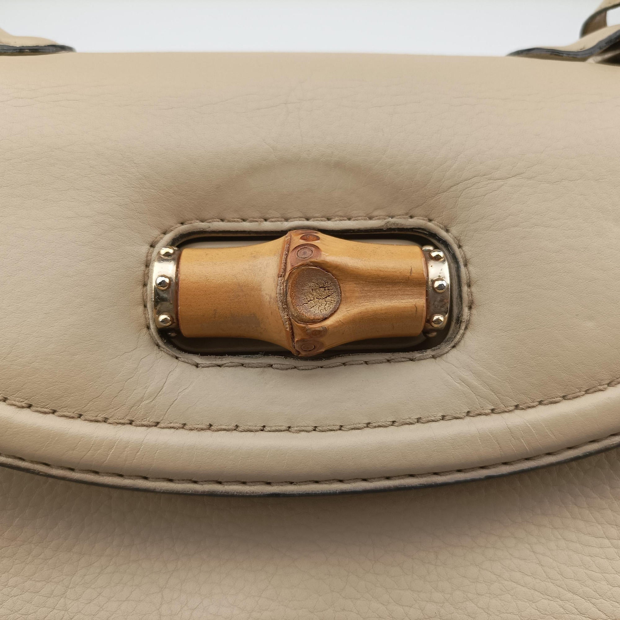 Pre-owned Gucci New Bamboo khaki Leather 254884 shoulderbag | stylenewstar