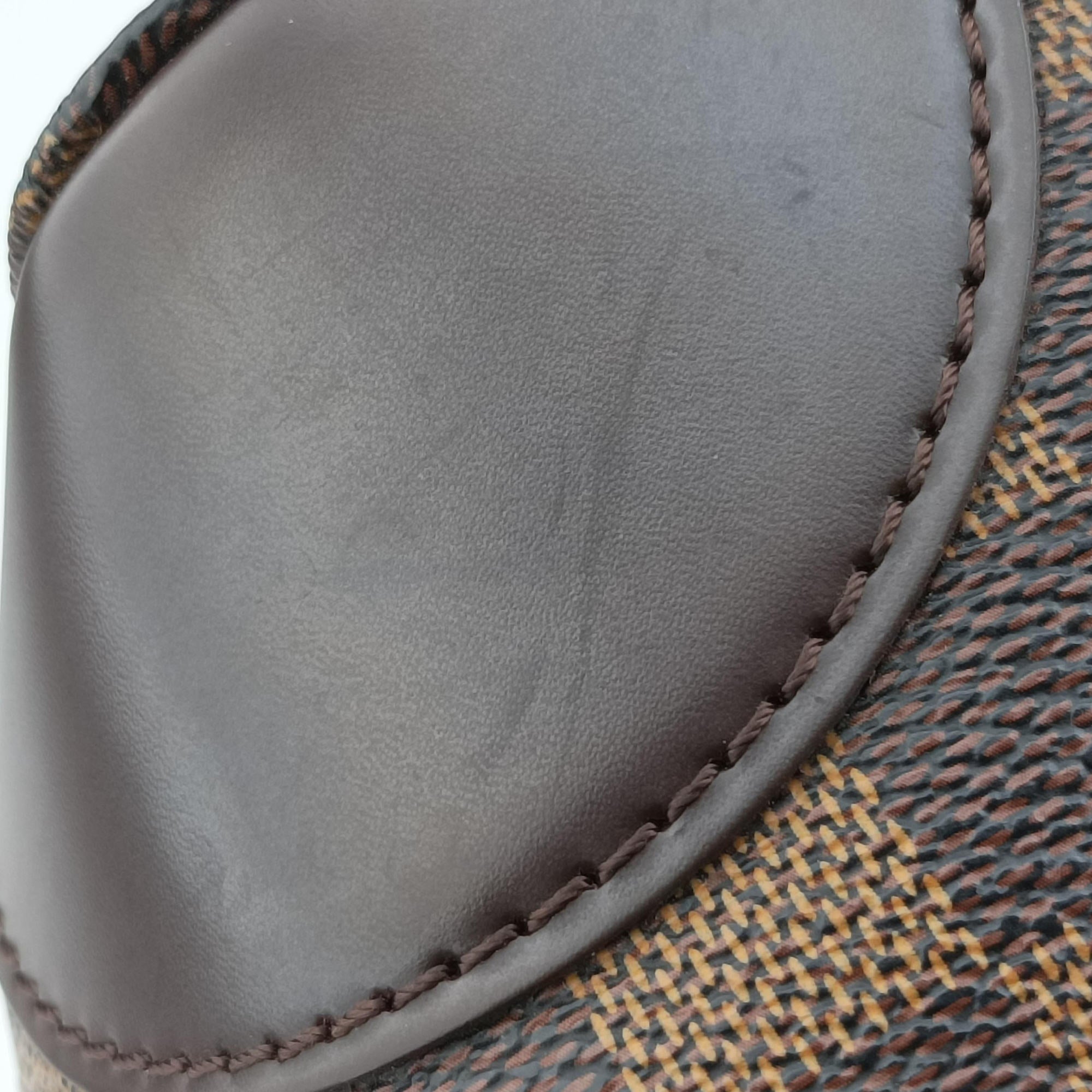 Secondhand Louis Vuitton HAMPSTEAD PM EBENE Damier Canvas N51205 shoulderbag | stylenewstar