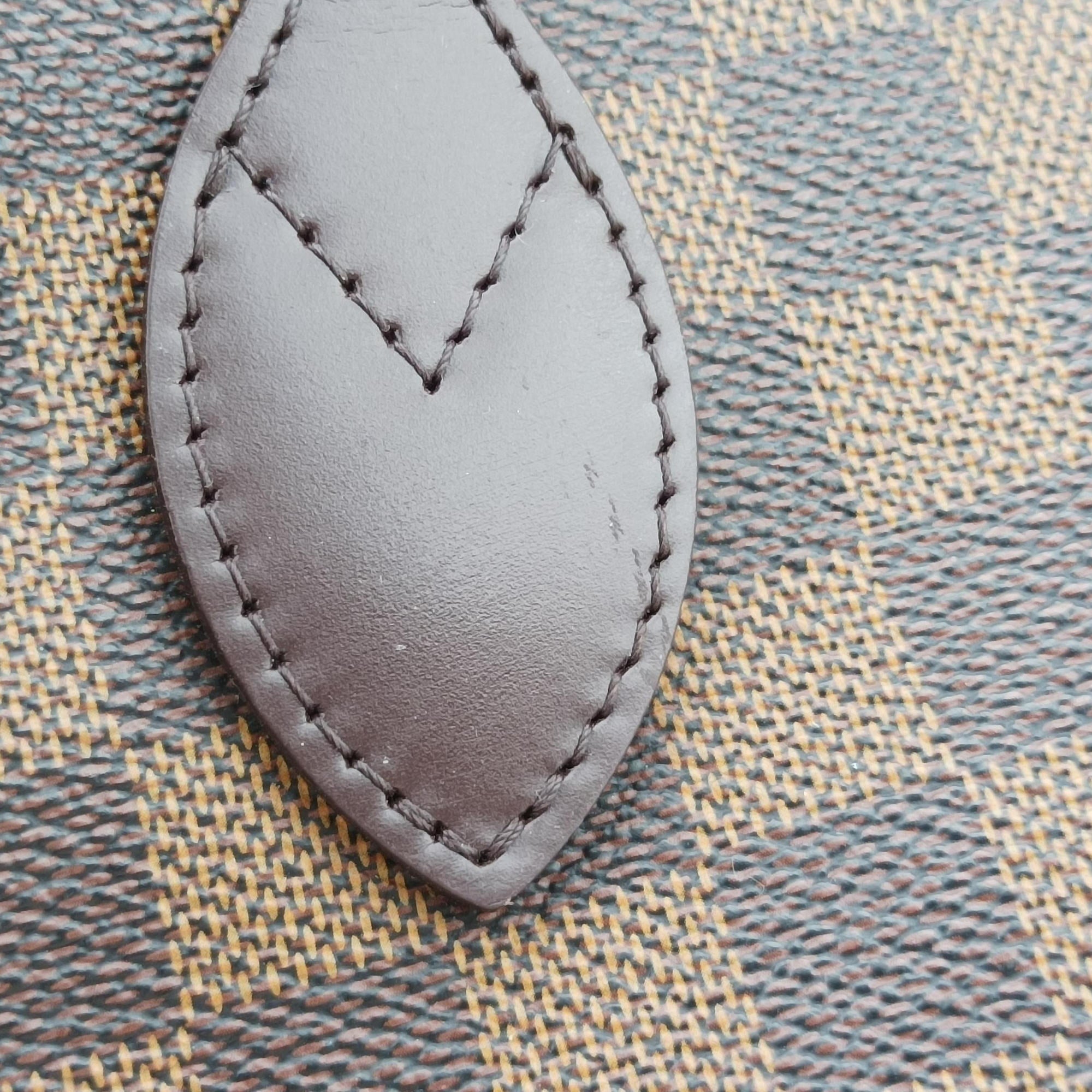 Pre-owned Louis Vuitton NEVERFULL MM EBENE Damier Canvas N51106 shoulderbag | stylenewstar