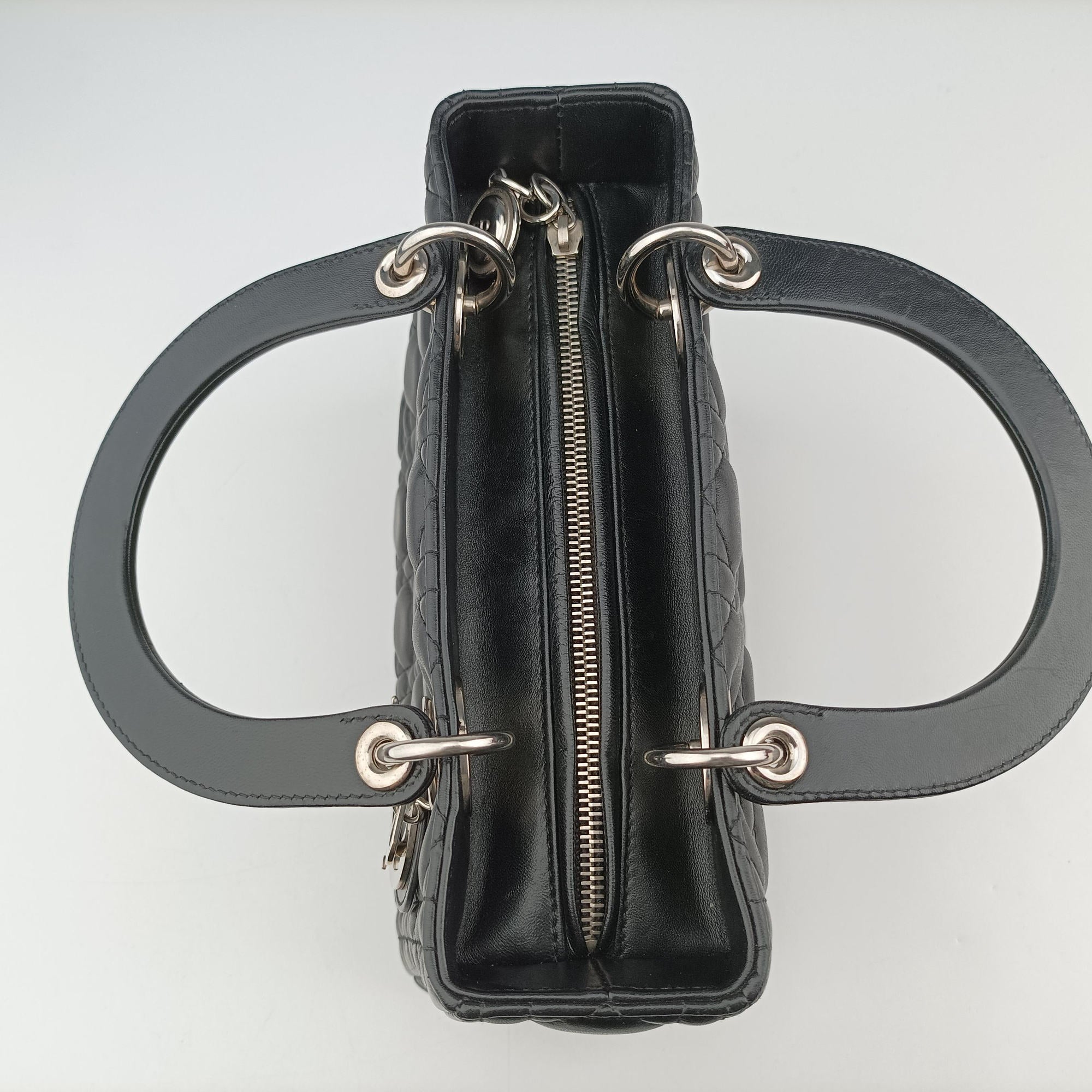 Pre-owned Christian Dior Lady Dior Black lambskin  shoulderbag | stylenewstar
