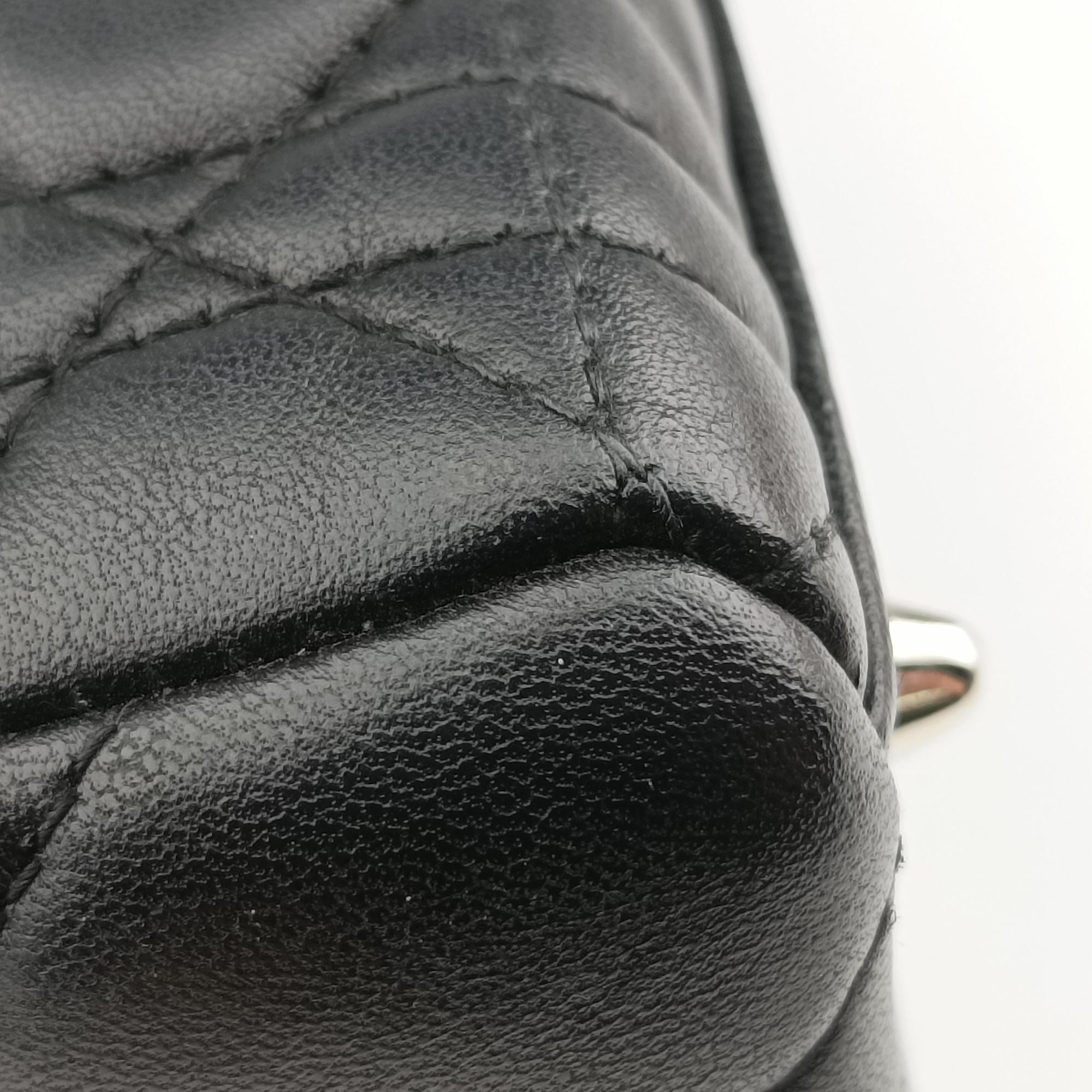 Pre-owned Christian Dior Lady Dior Black lambskin  shoulderbag | stylenewstar