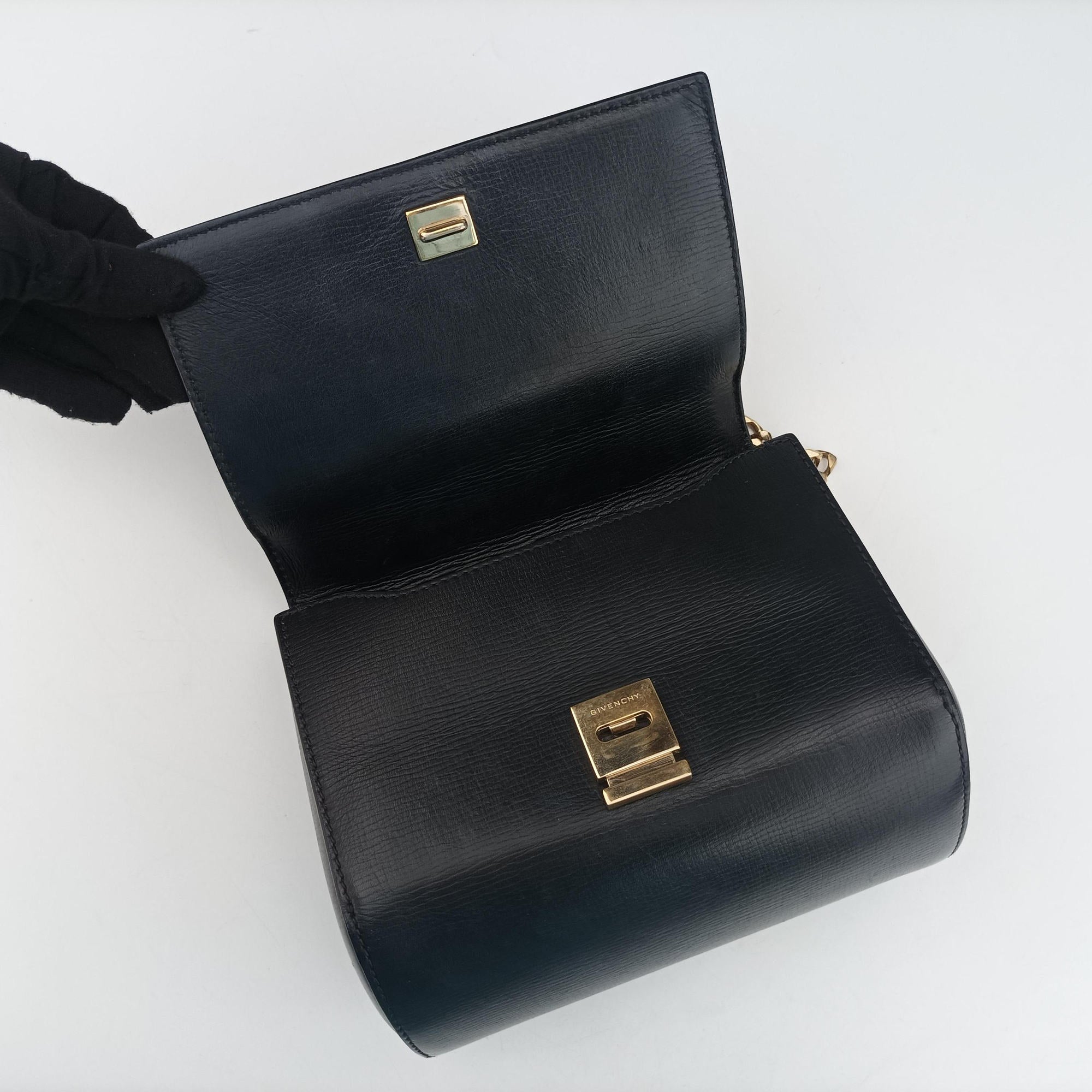 Vintage Givenchy Pandora Box Black Leather  shoulderbag | stylenewstar