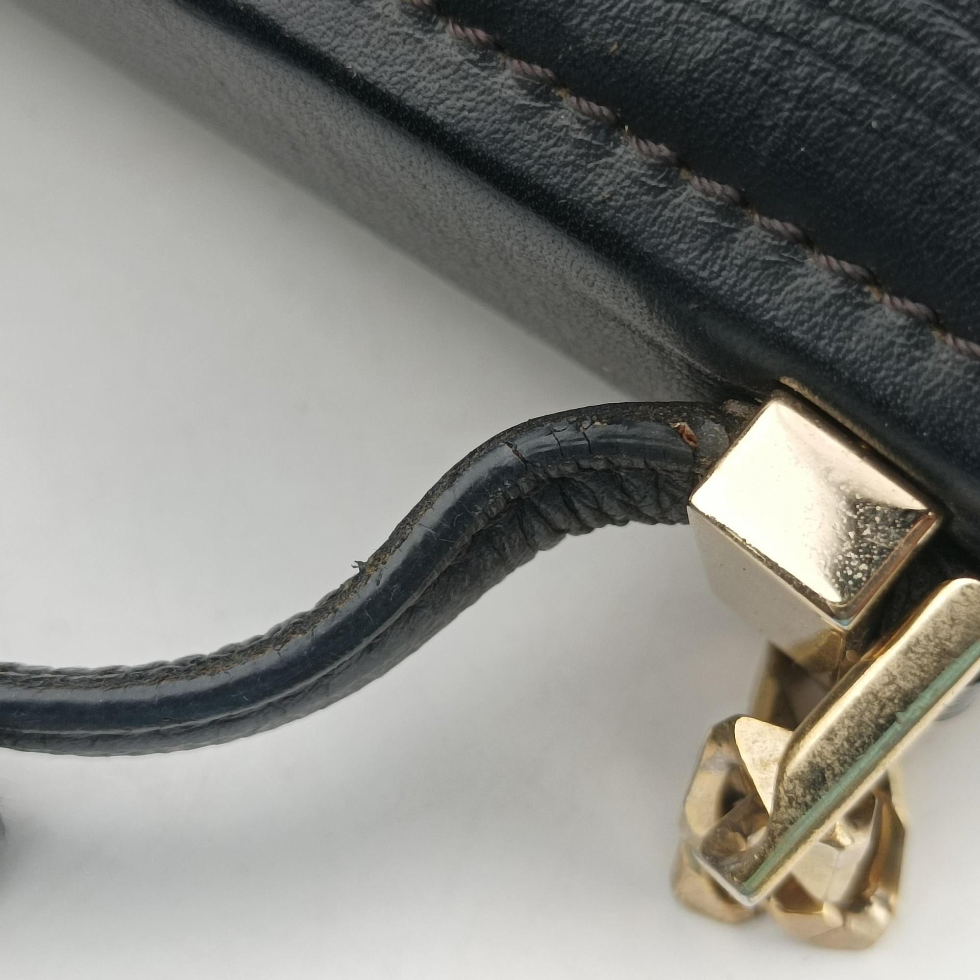 Vintage Givenchy Pandora Box Black Leather  shoulderbag | stylenewstar