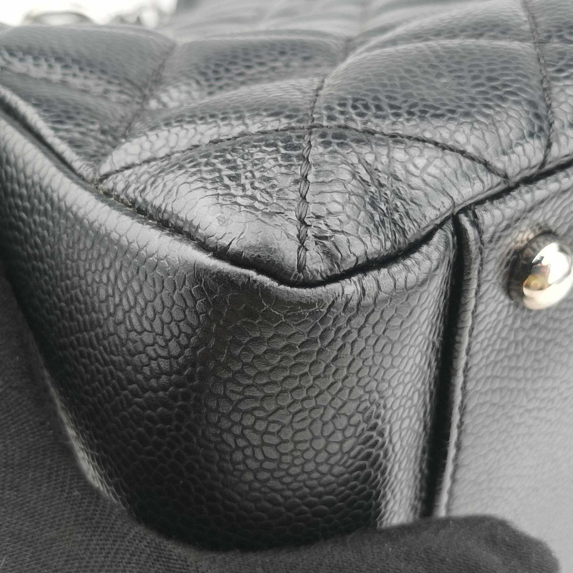 Pre-owned Chanel Matelasse Cocomark GST Black Caviar Leather A66865 shoulderbag | stylenewstar