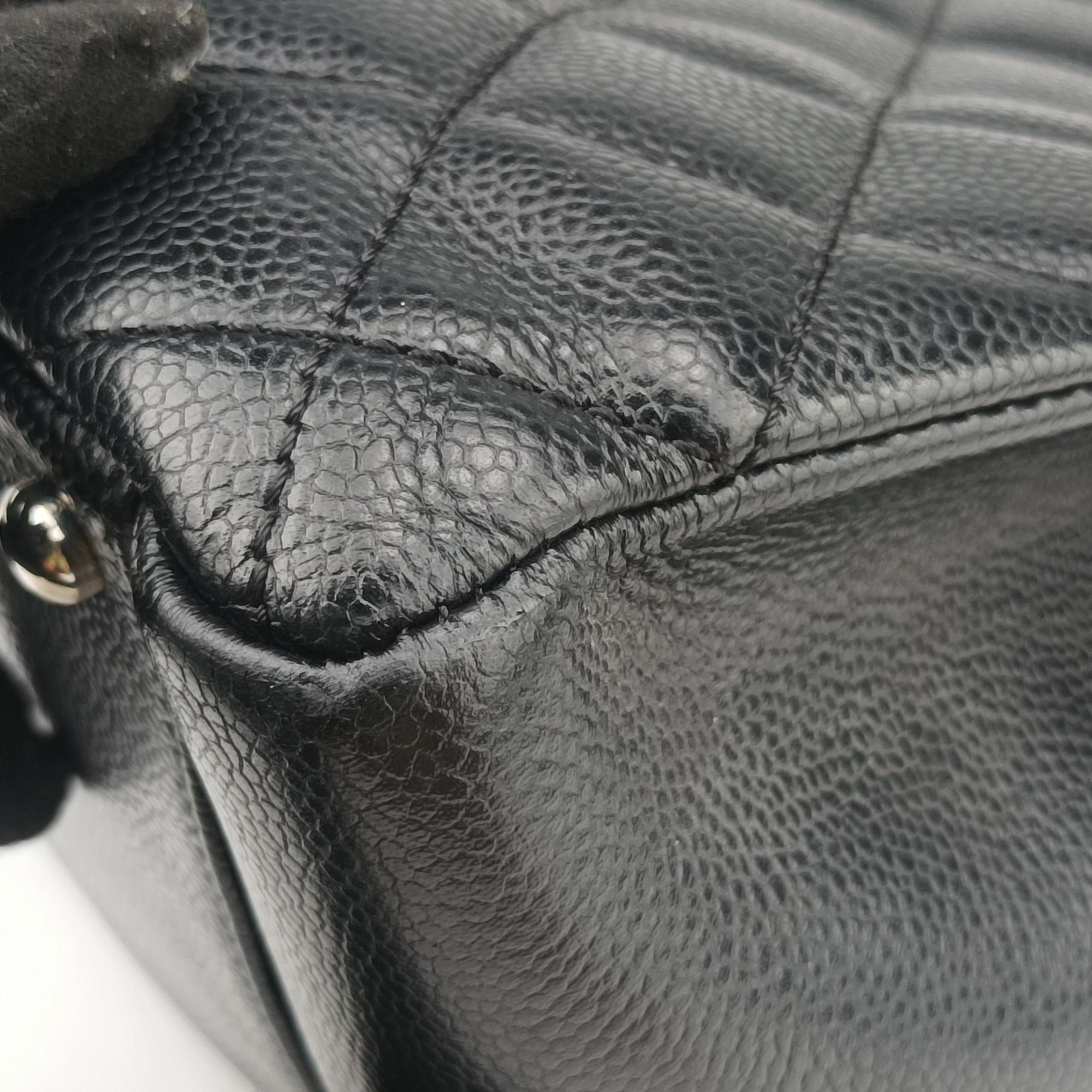 Pre-owned Chanel Matelasse Cocomark GST Black Caviar Leather A66865 shoulderbag | stylenewstar