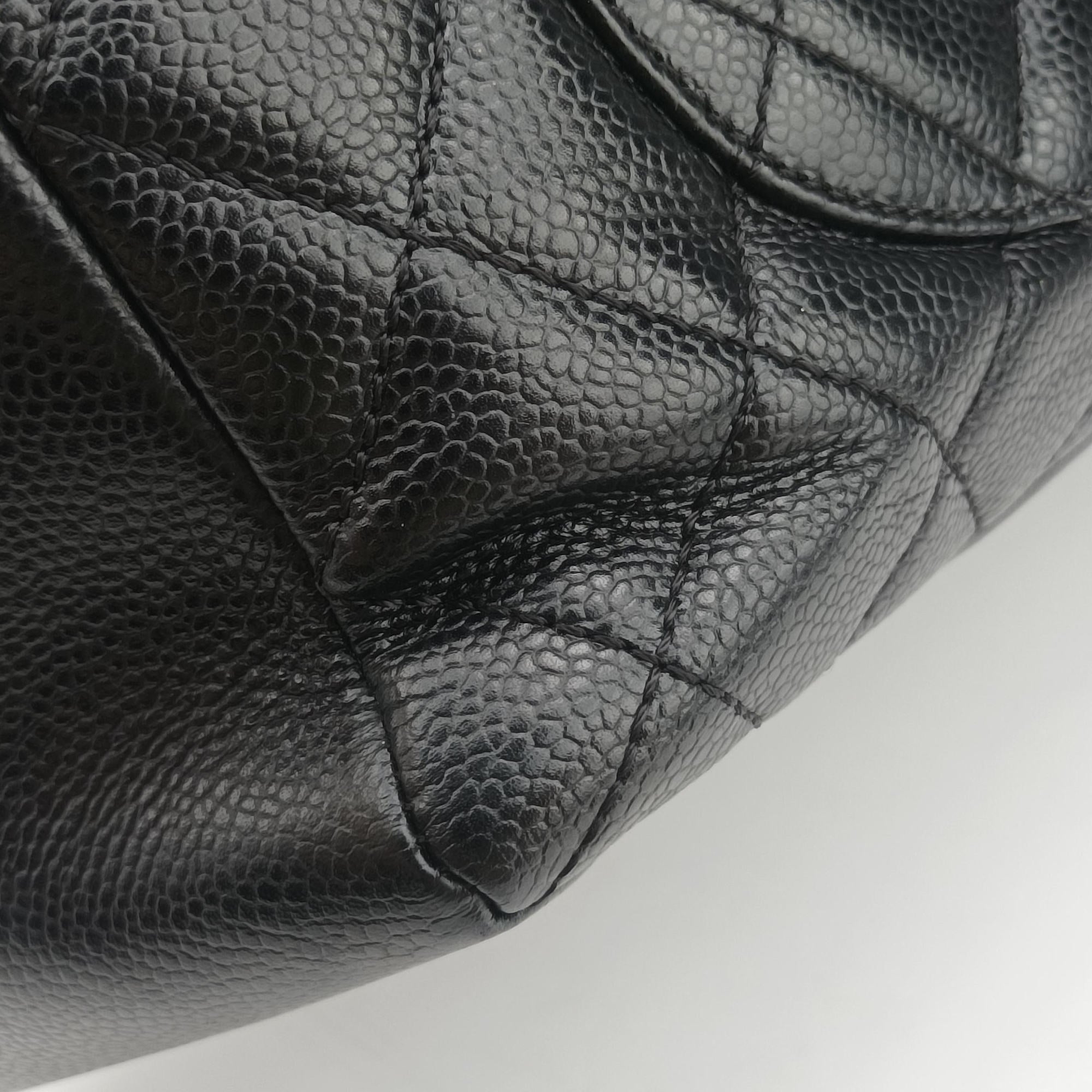 Pre-owned Chanel Matelasse Cocomark GST Black Caviar Leather A66865 shoulderbag | stylenewstar