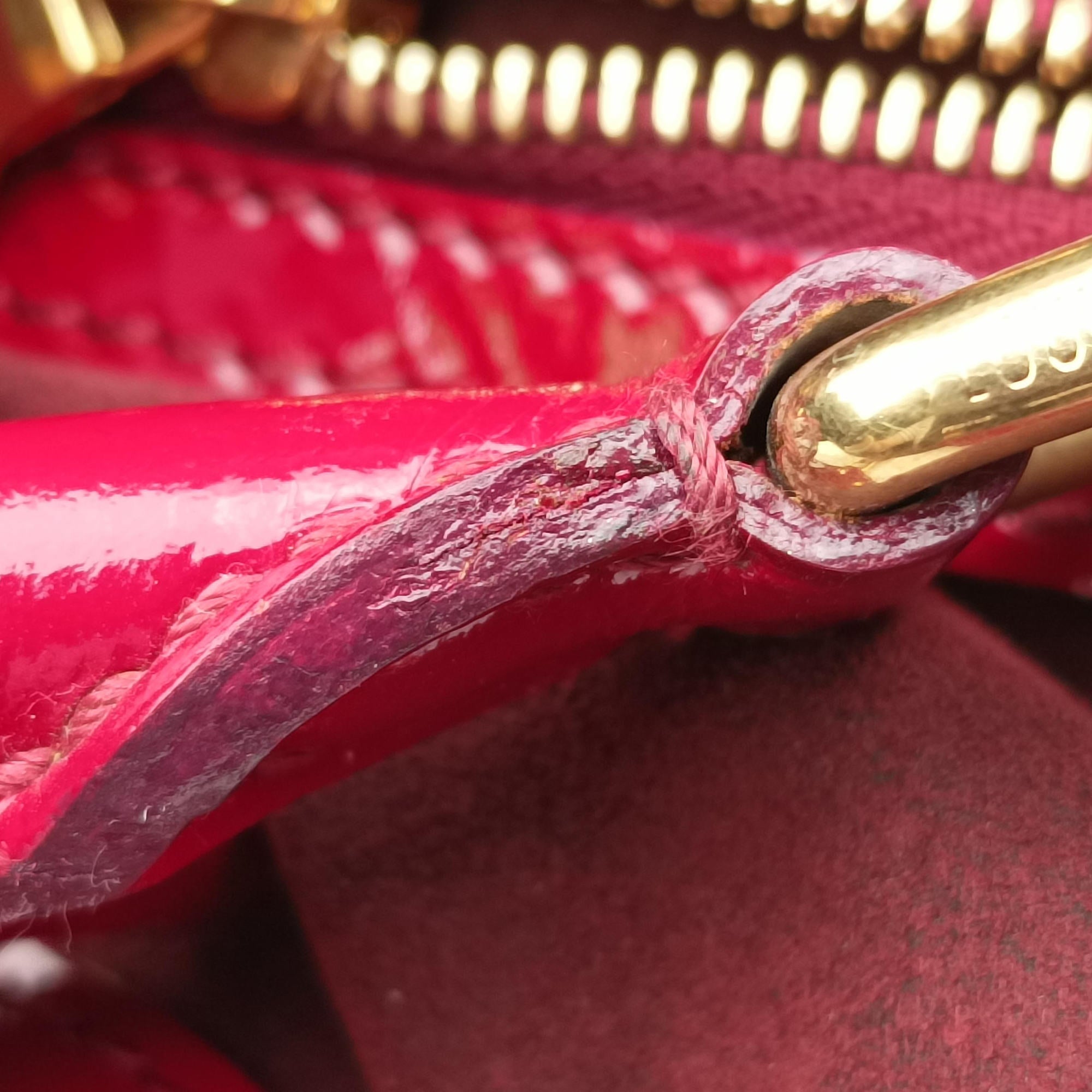 Pre-owned Louis Vuitton Surya L Cerise Vernis M95880 handbag | stylenewstar
