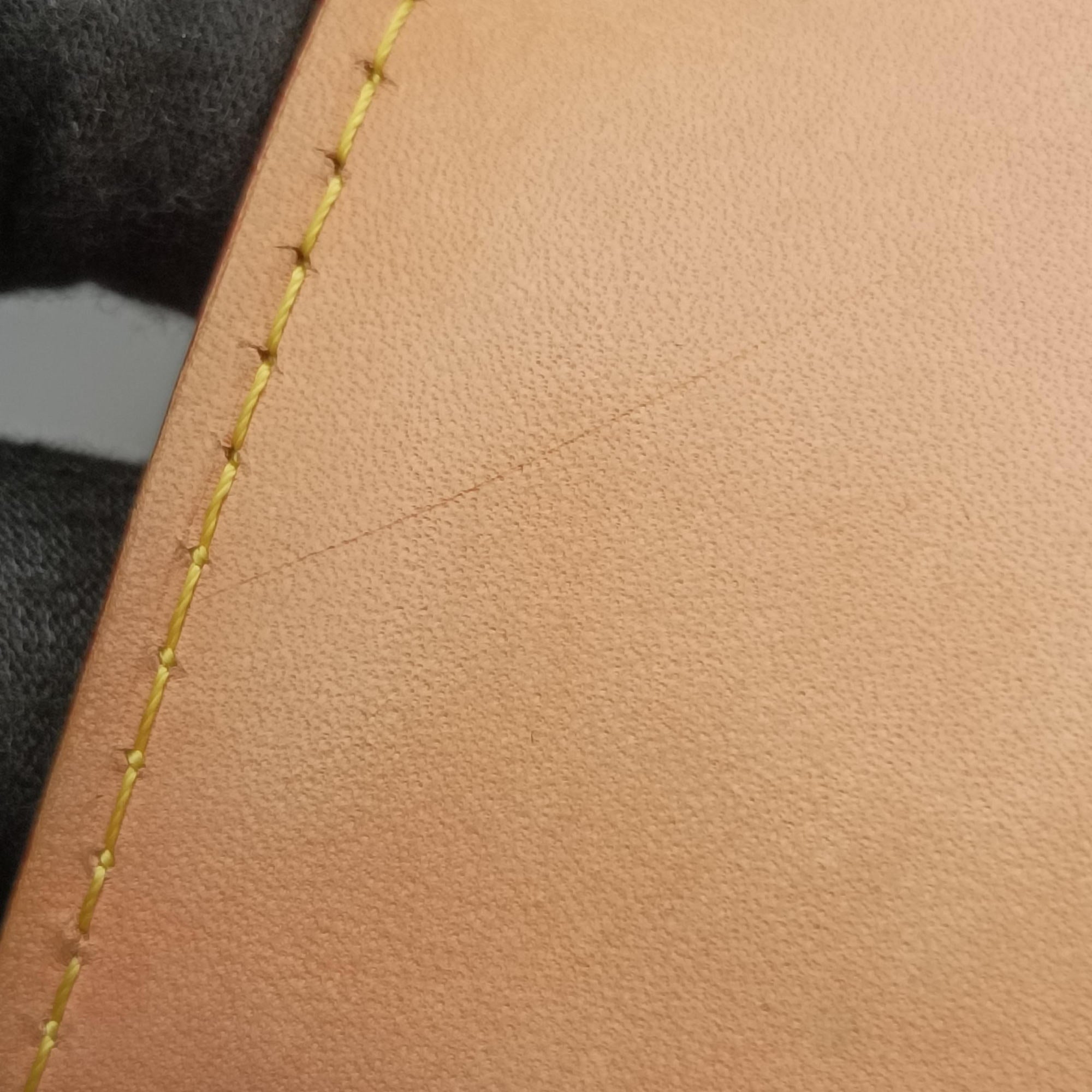 Pre-owned Louis Vuitton Chrissy MM Noir Monogram Multicolor M40310 shoulderbag | stylenewstar