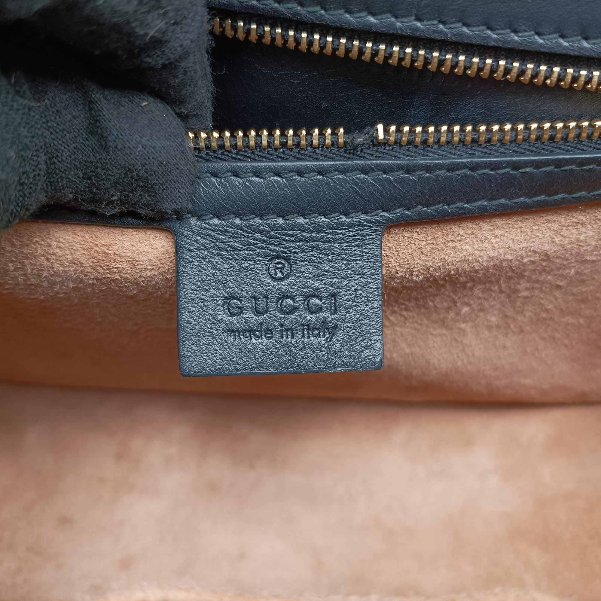 Secondhand Gucci Sylvie Multicolour silk 421882 shoulderbag | stylenewstar
