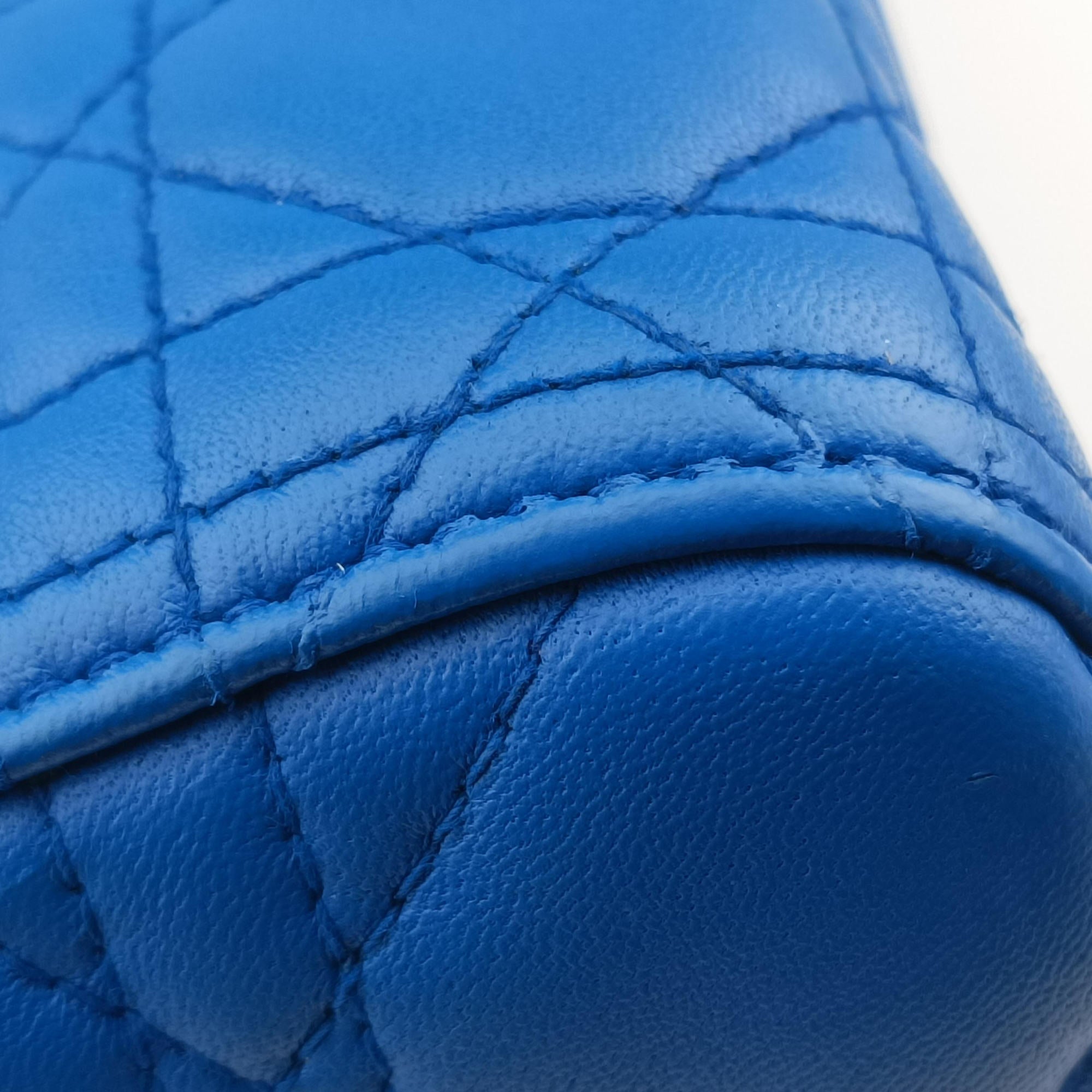 Secondhand Christian Dior Lady Dior Blue lambskin  shoulderbag | stylenewstar