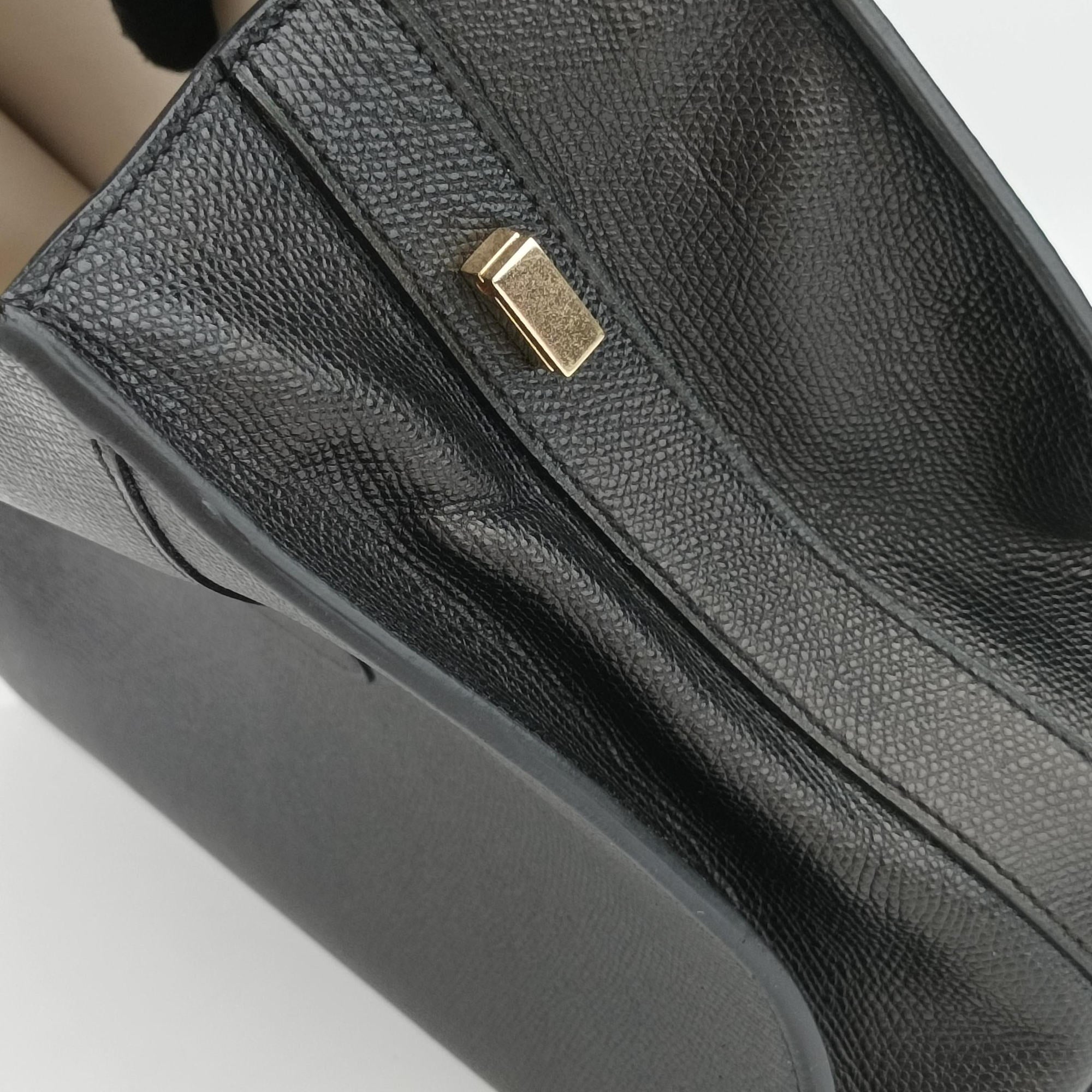 Pre-owned Valextra Iside Black Calfskin  handbag | stylenewstar