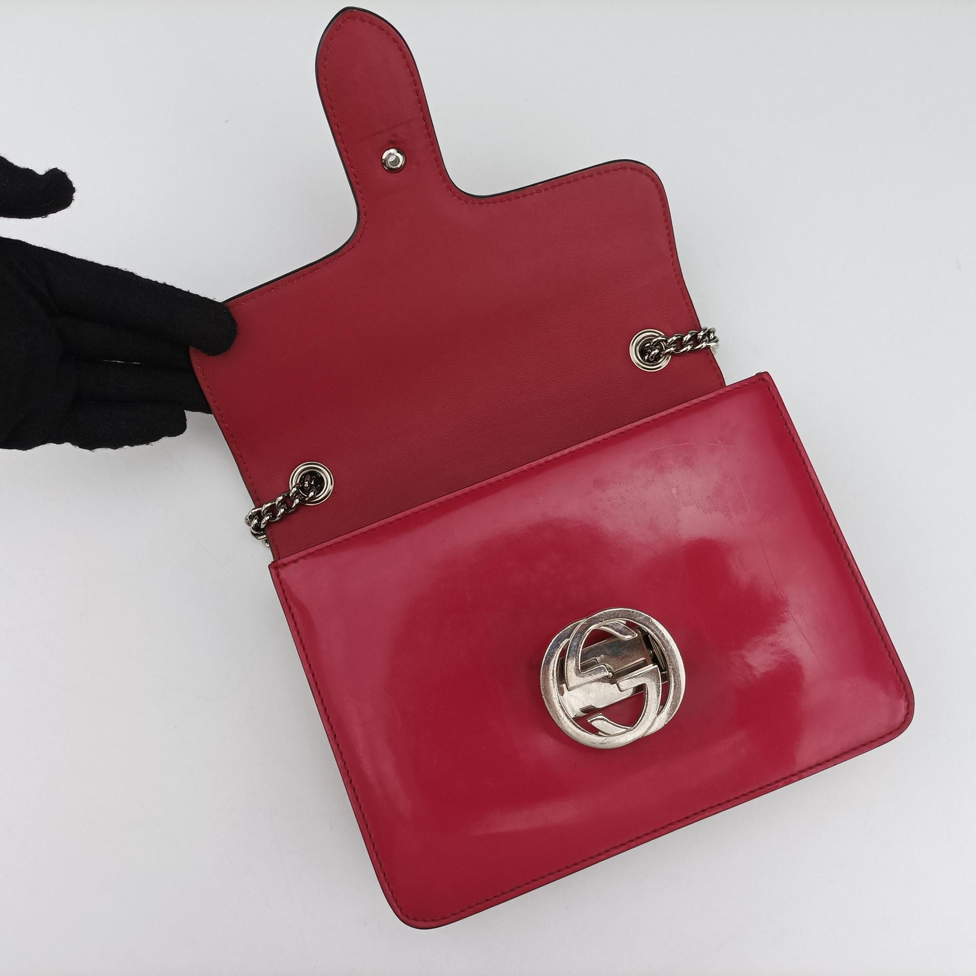 Pre-owned Gucci Interlocking G Red Patent Leather 387609 shoulderbag | stylenewstar