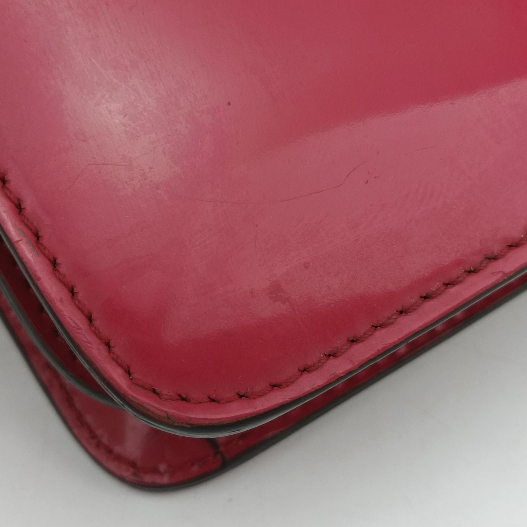 Pre-owned Gucci Interlocking G Red Patent Leather 387609 shoulderbag | stylenewstar