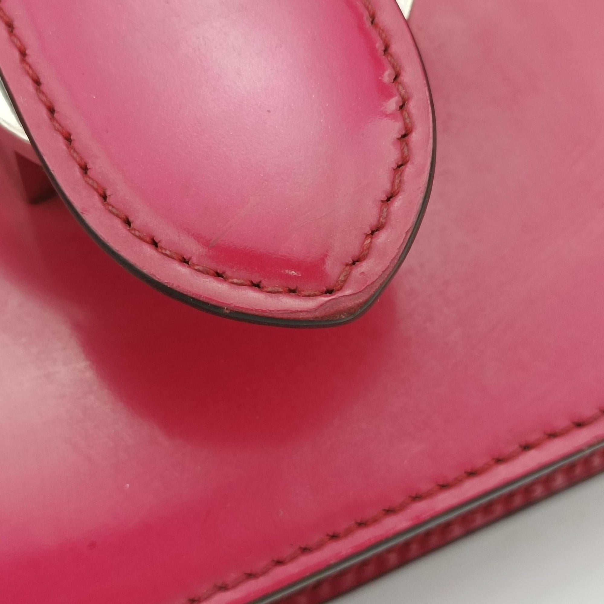Pre-owned Gucci Interlocking G Red Patent Leather 387609 shoulderbag | stylenewstar