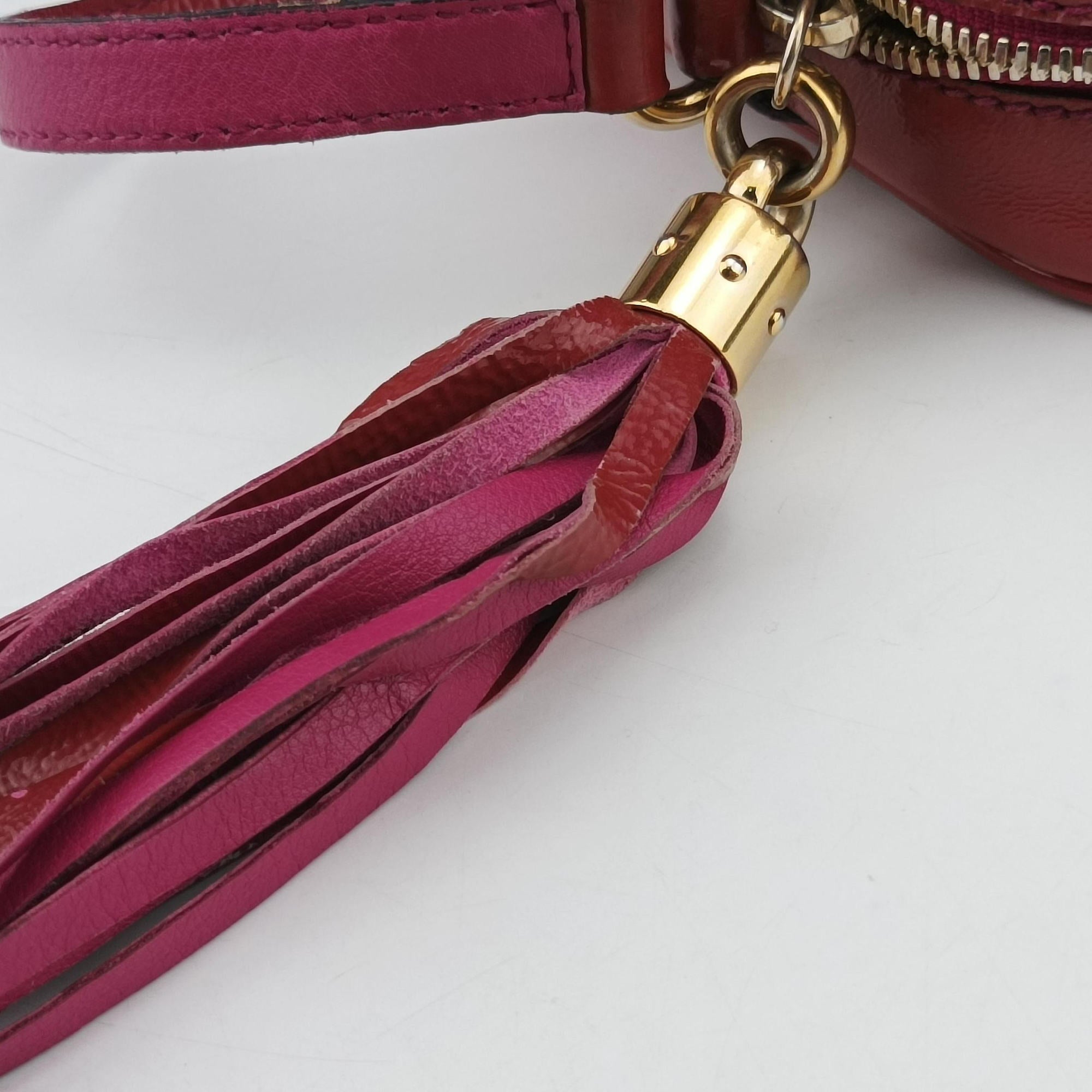 Pre-owned Gucci Soho Rose Patent Leather 308364 shoulderbag | stylenewstar