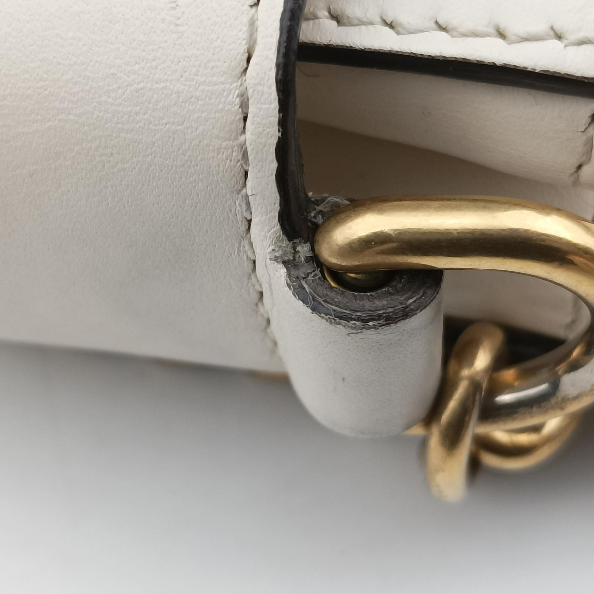 Secondhand Gucci Broadway Pearl Bee White Leather 453778 shoulderbag | stylenewstar