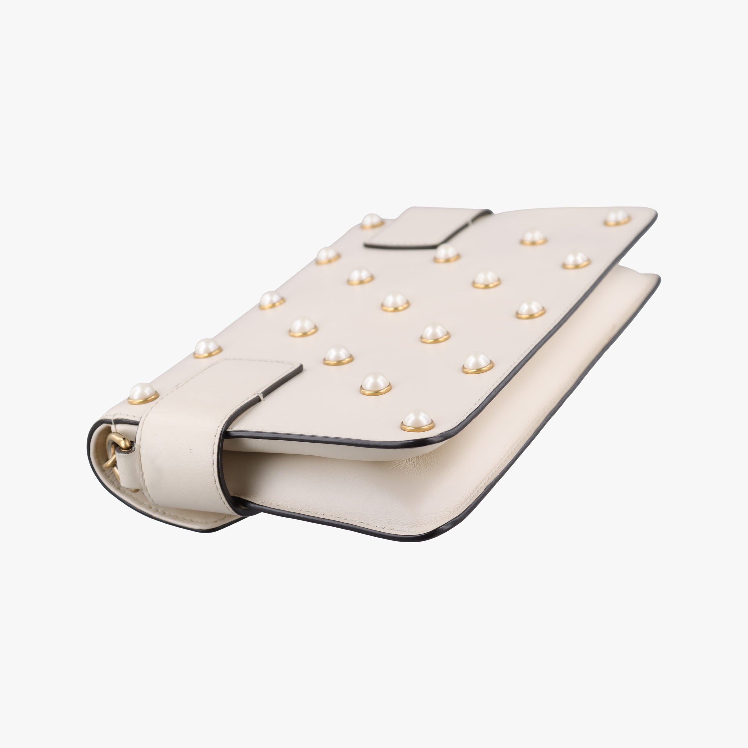 Secondhand Gucci Broadway Pearl Bee White Leather 453778 shoulderbag | stylenewstar