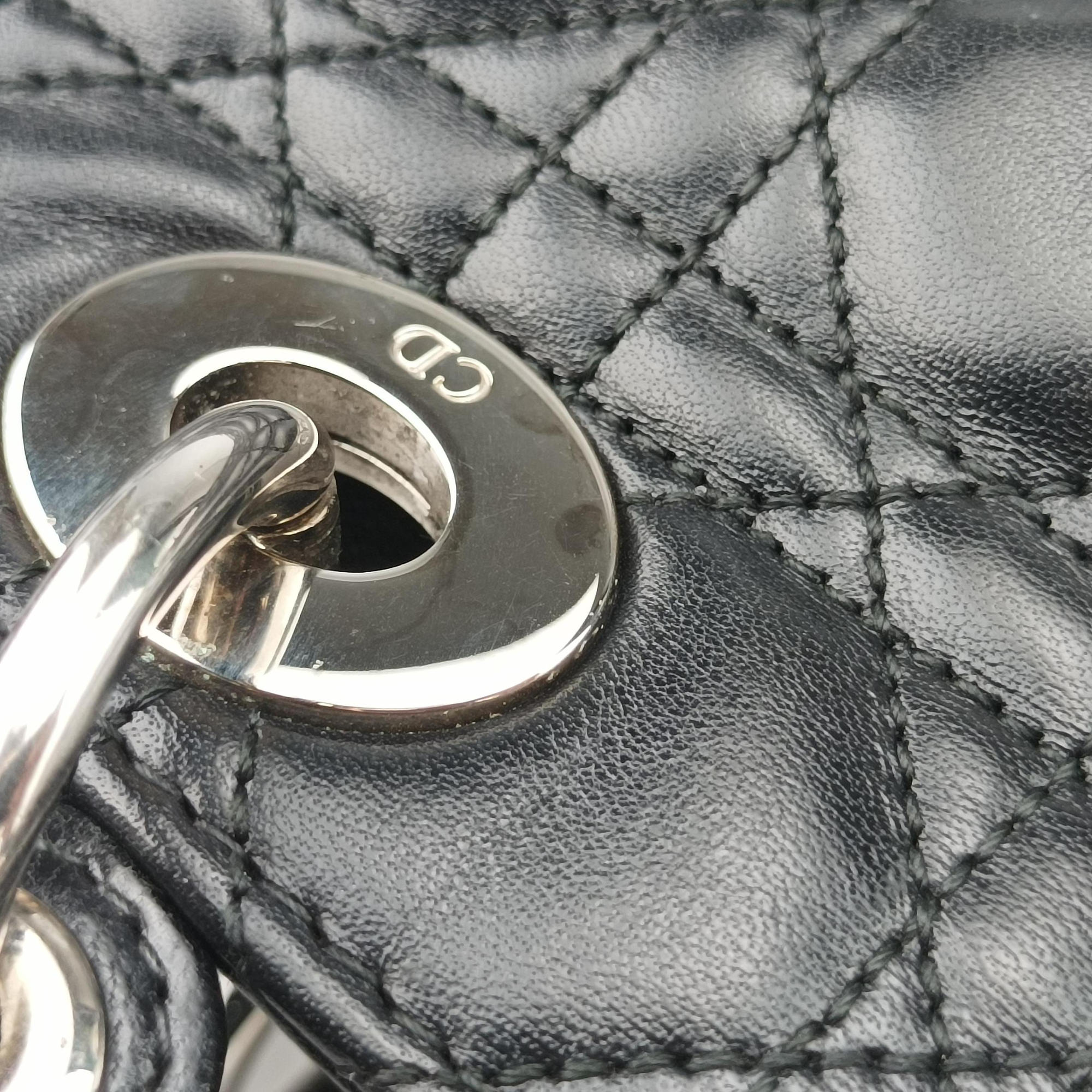 Pre-owned Christian Dior Lady Dior Black lambskin  handbag | stylenewstar