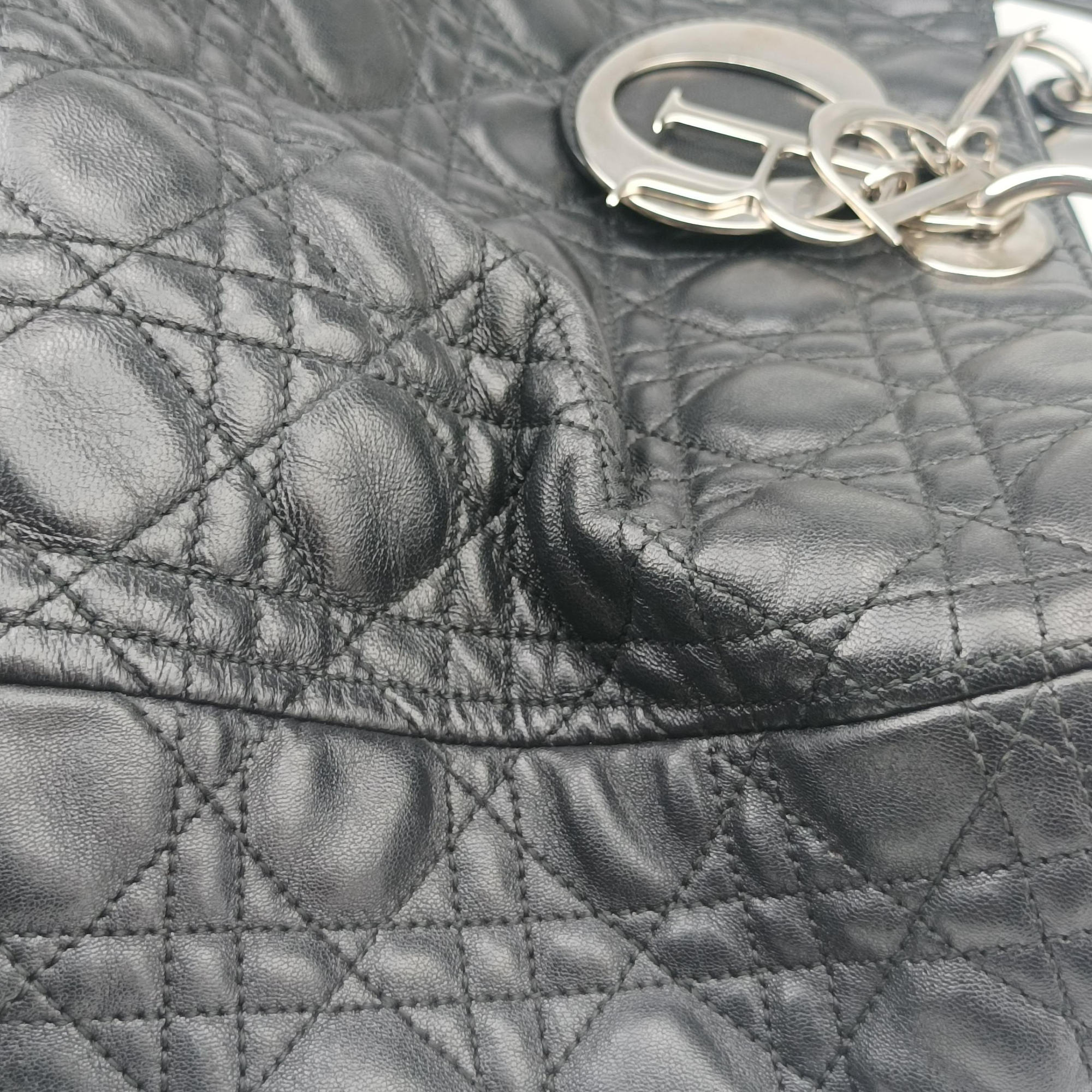 Pre-owned Christian Dior Lady Dior Black lambskin  handbag | stylenewstar
