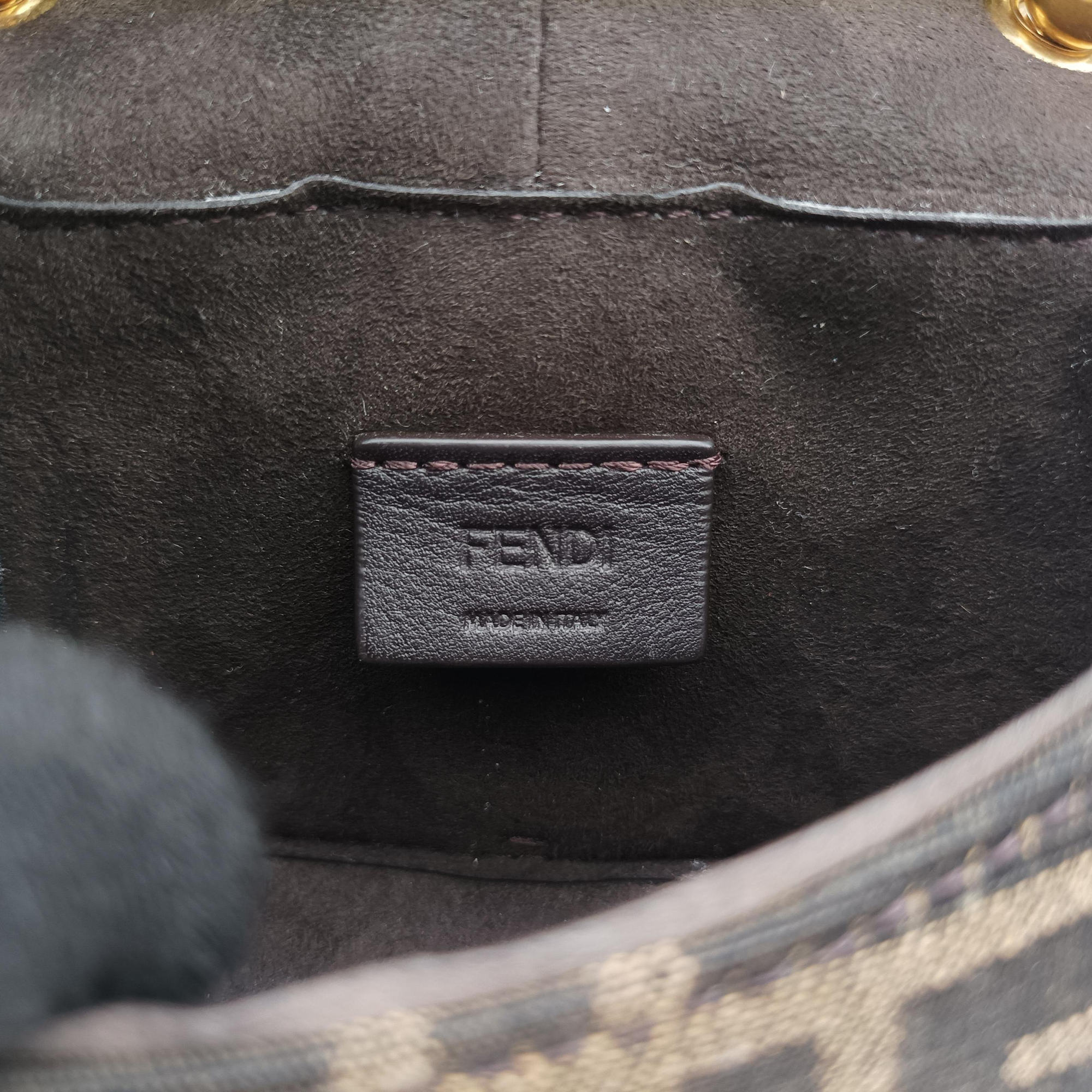 Pre-owned Fendi C'mon Small Brown canvas 7AS219 shoulderbag | stylenewstar