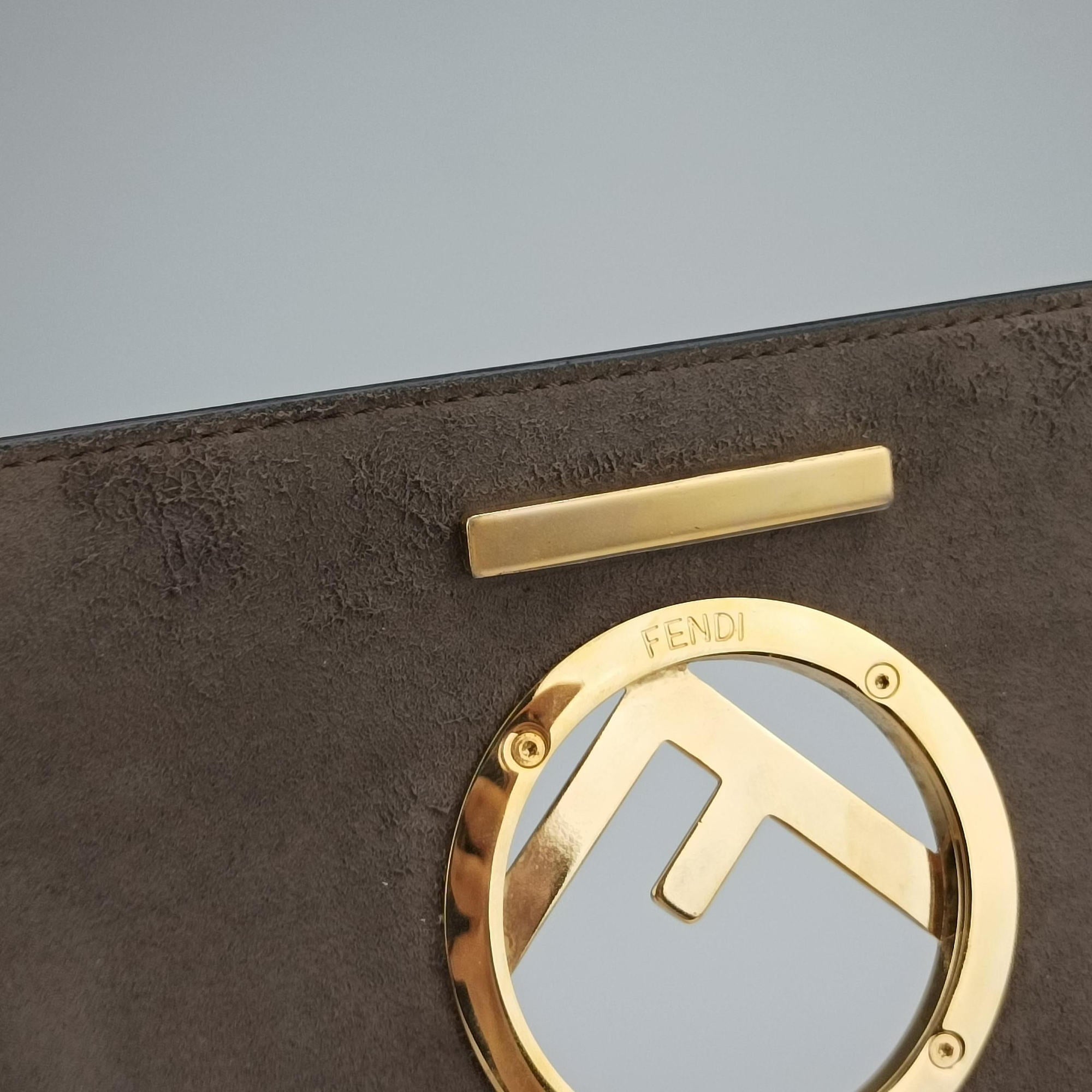 Vintage Fendi Kan I F Red Leather 8BT284 shoulderbag | stylenewstar