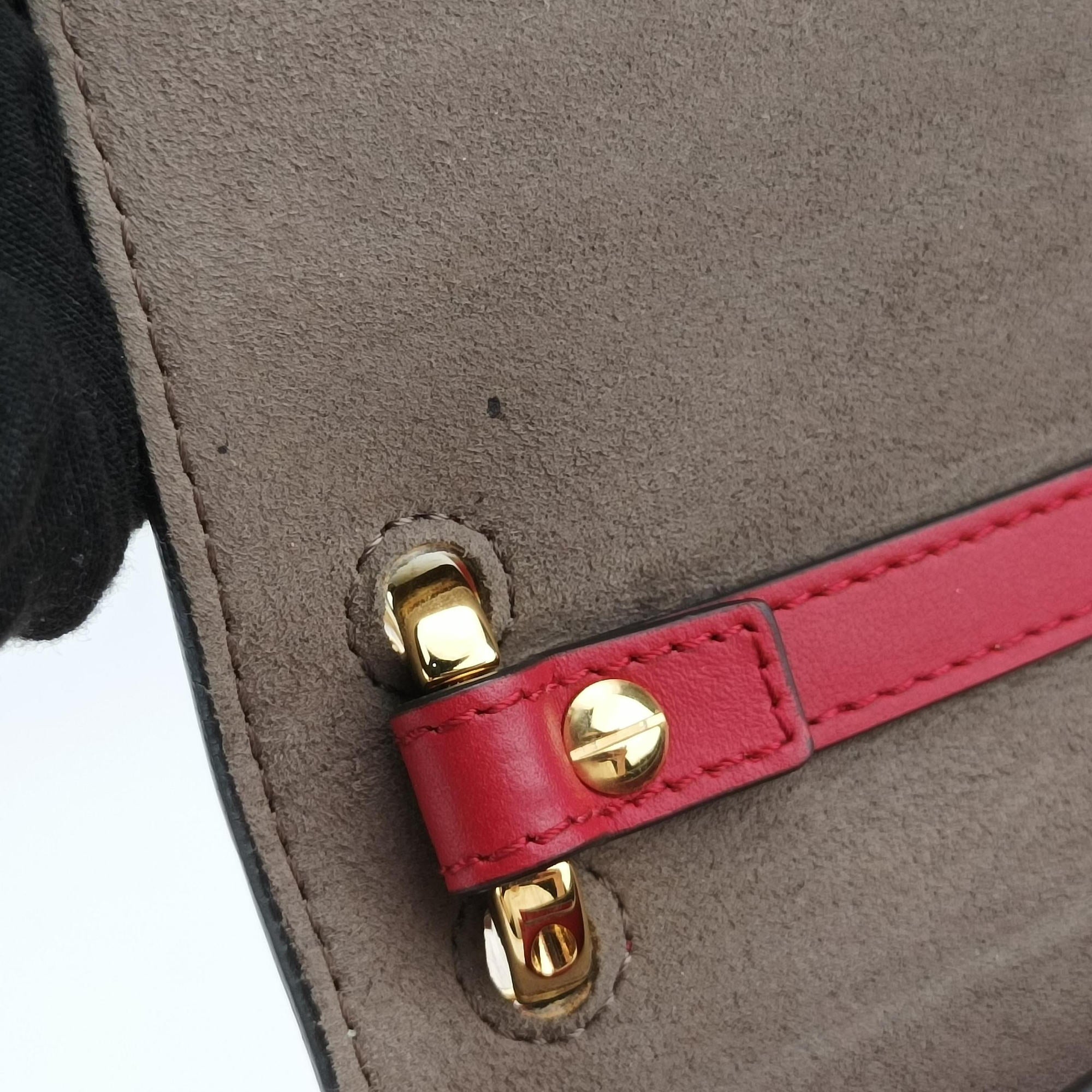 Vintage Fendi Kan I F Red Leather 8BT284 shoulderbag | stylenewstar
