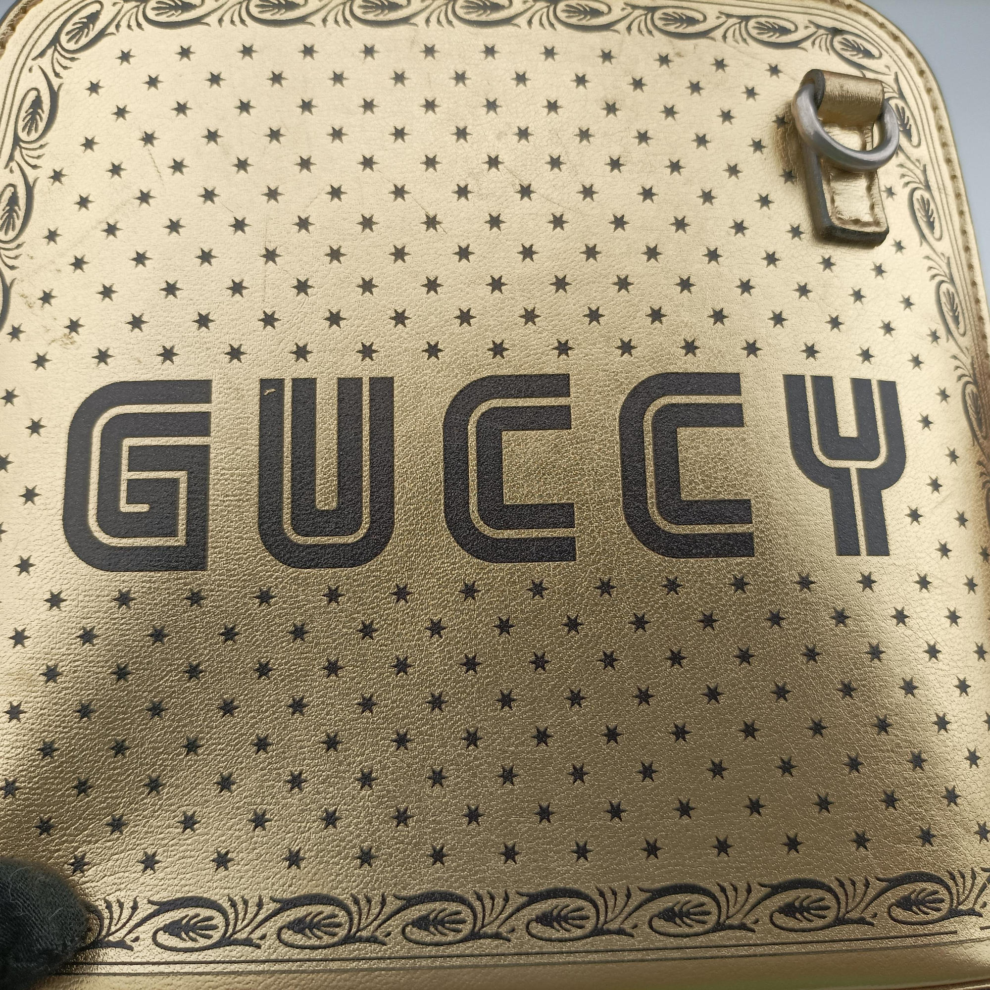 Secondhand Gucci SEGA collaboration GUCCY print Golden Leather 511189 shoulderbag | stylenewstar