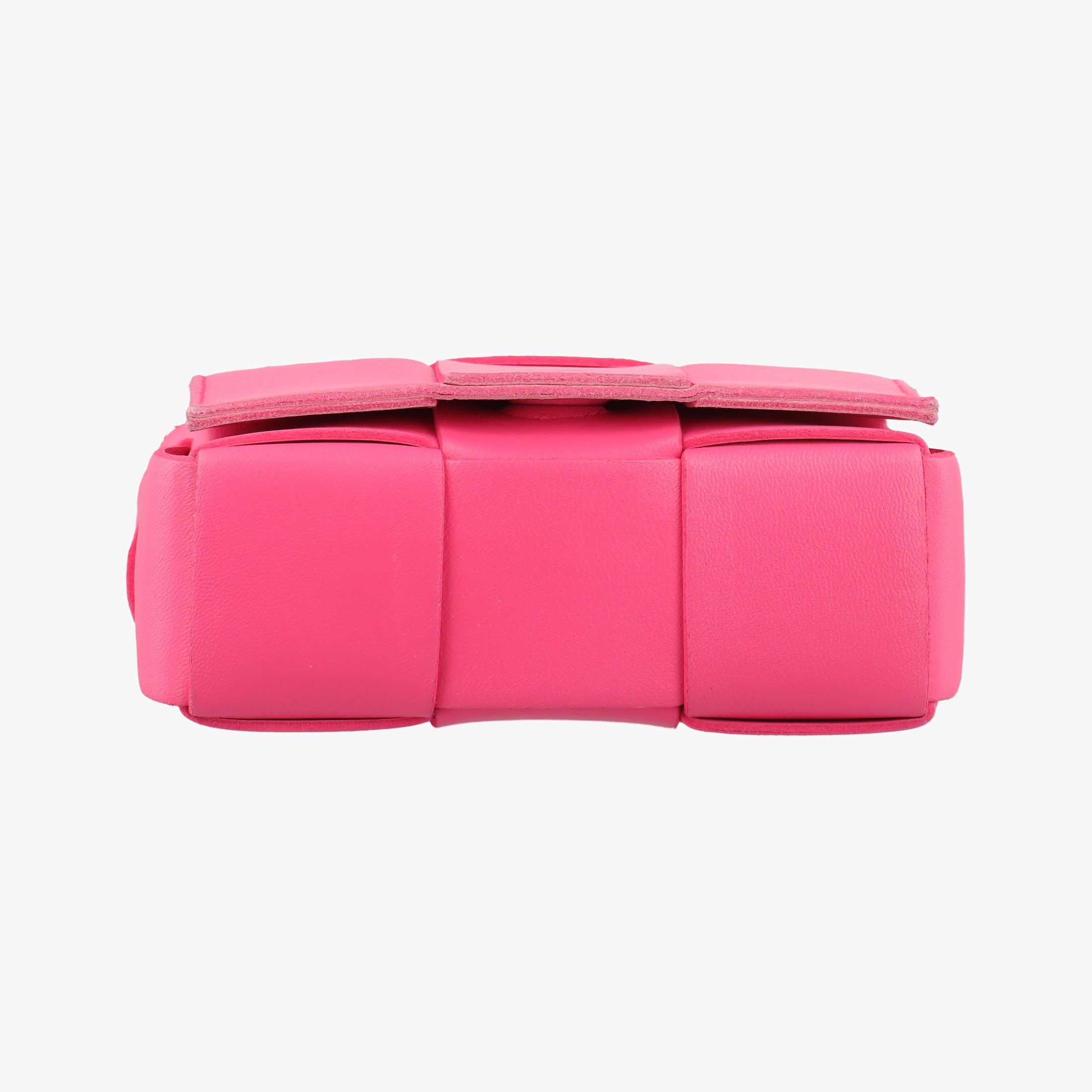 Pre-owned Bottega Veneta candy cassette Pink lambskin  shoulderbag | stylenewstar