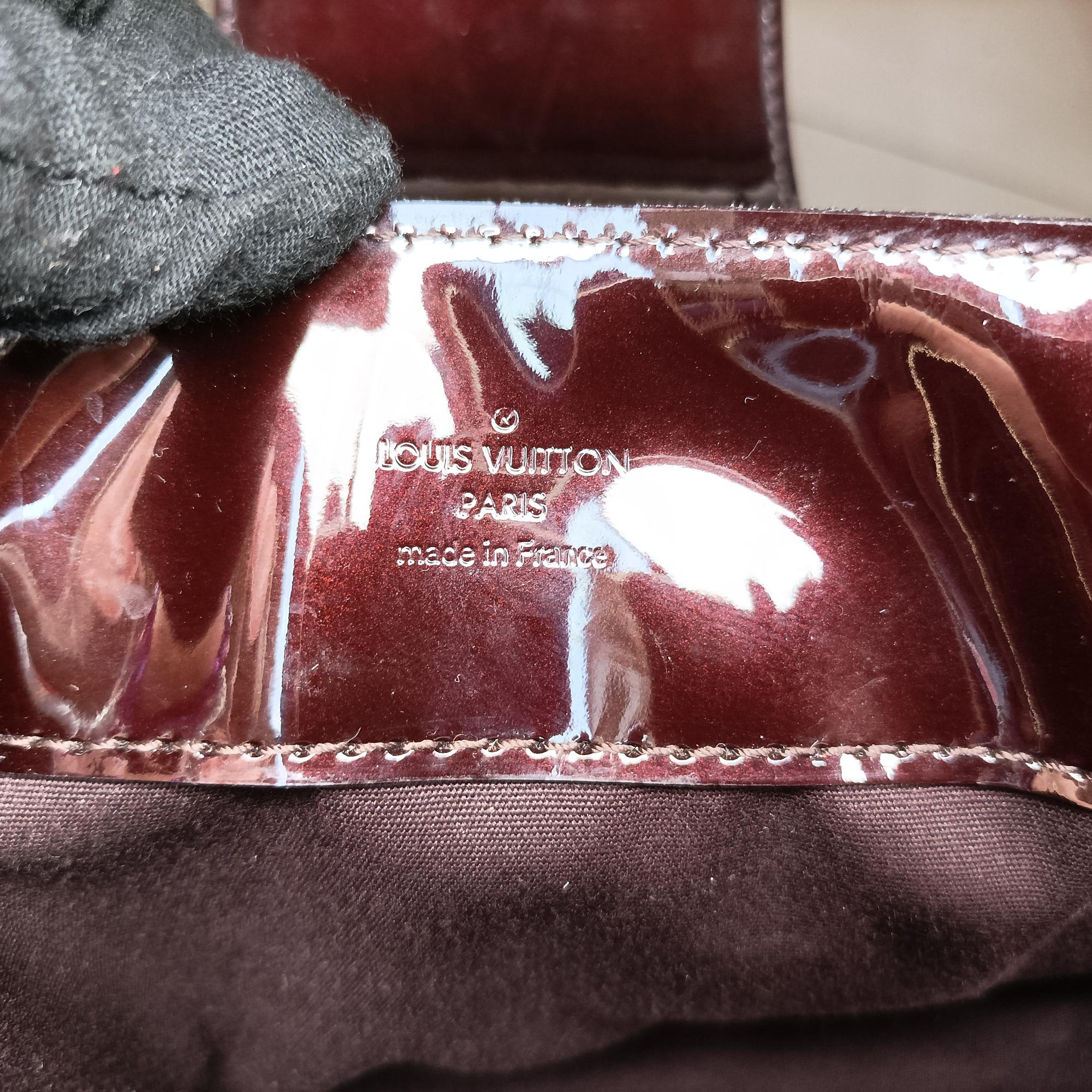 Pre-owned Louis Vuitton MELROSE AVENUE AMARANTE Vernis M93757 handbag | stylenewstar