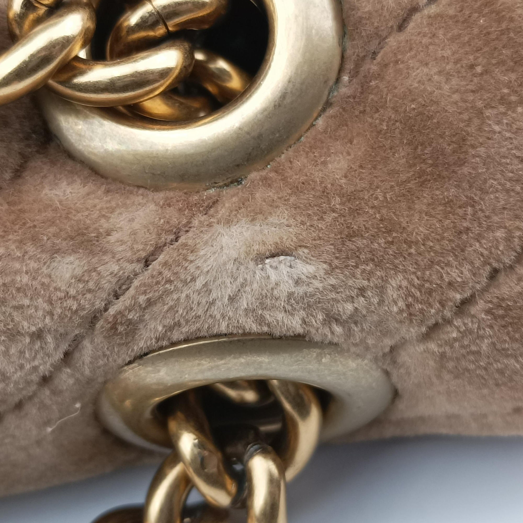 Pre-owned Gucci GG Marmont khaki velour 443497 shoulderbag | stylenewstar